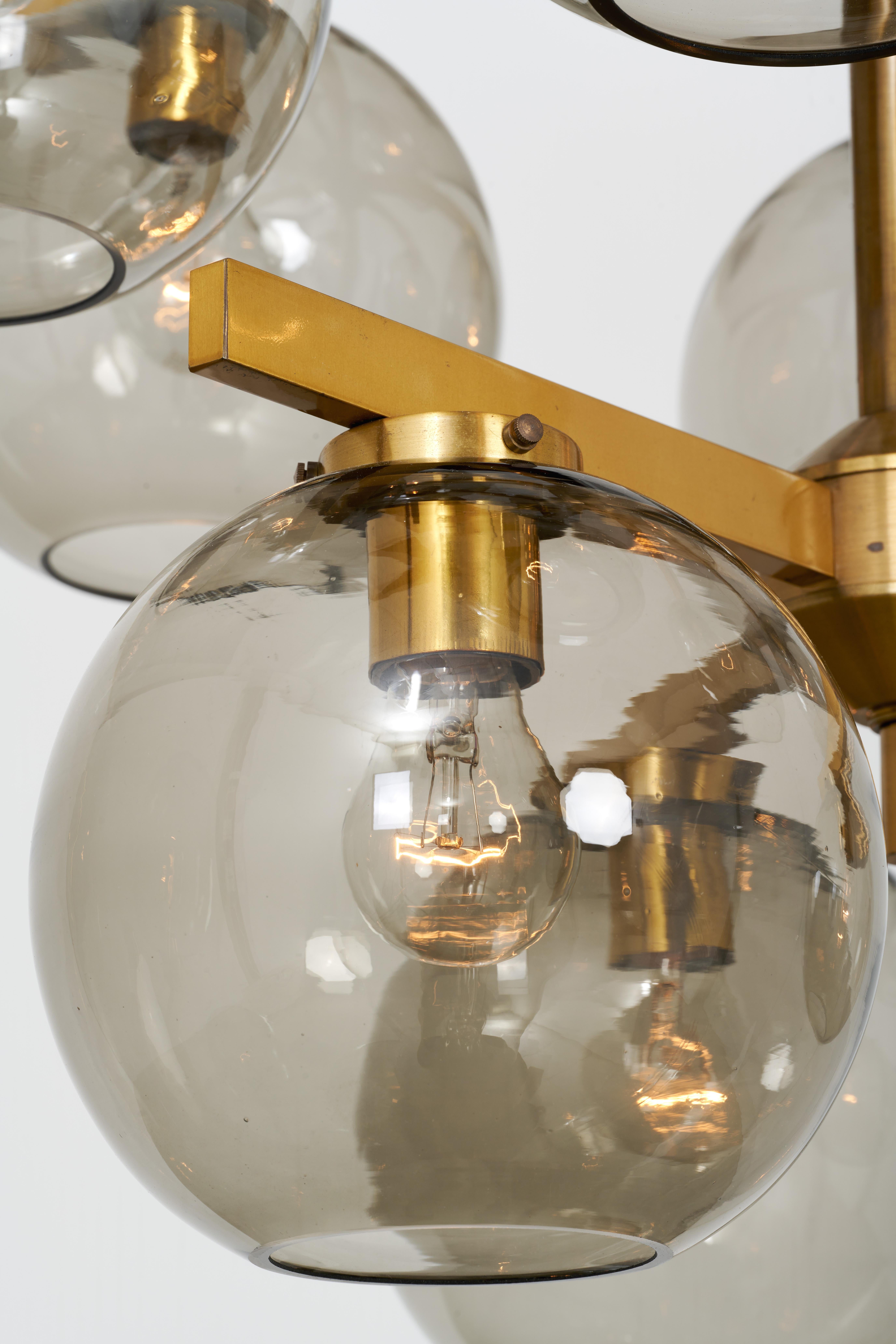 1960 Holger Johansson - Ceiling lamp 12 lights brass blown glass In Good Condition For Sale In Milan, IT