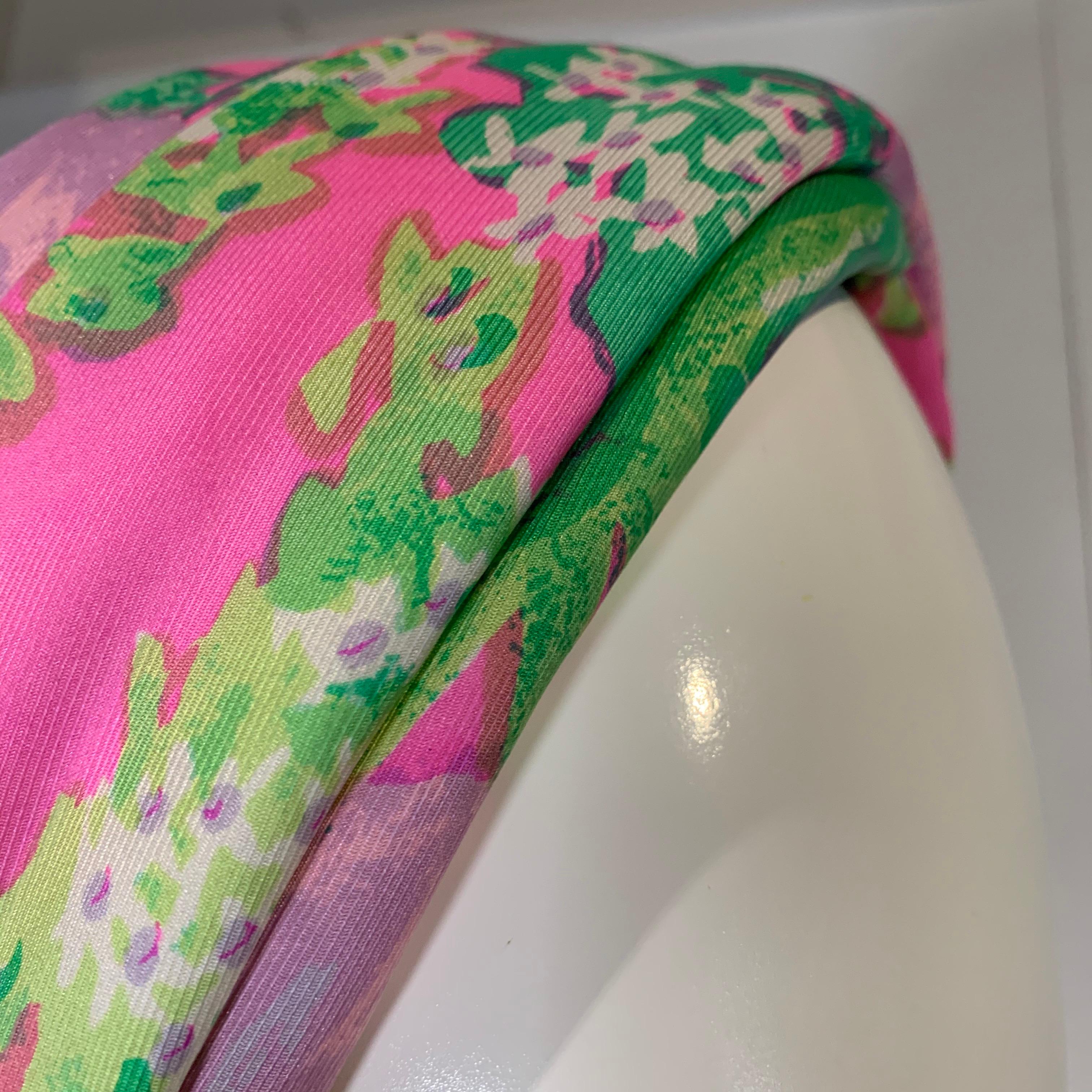 1960 Irene Of New York Fluorescent Floral Print Tufted Turban & Foulard Size M For Sale 3