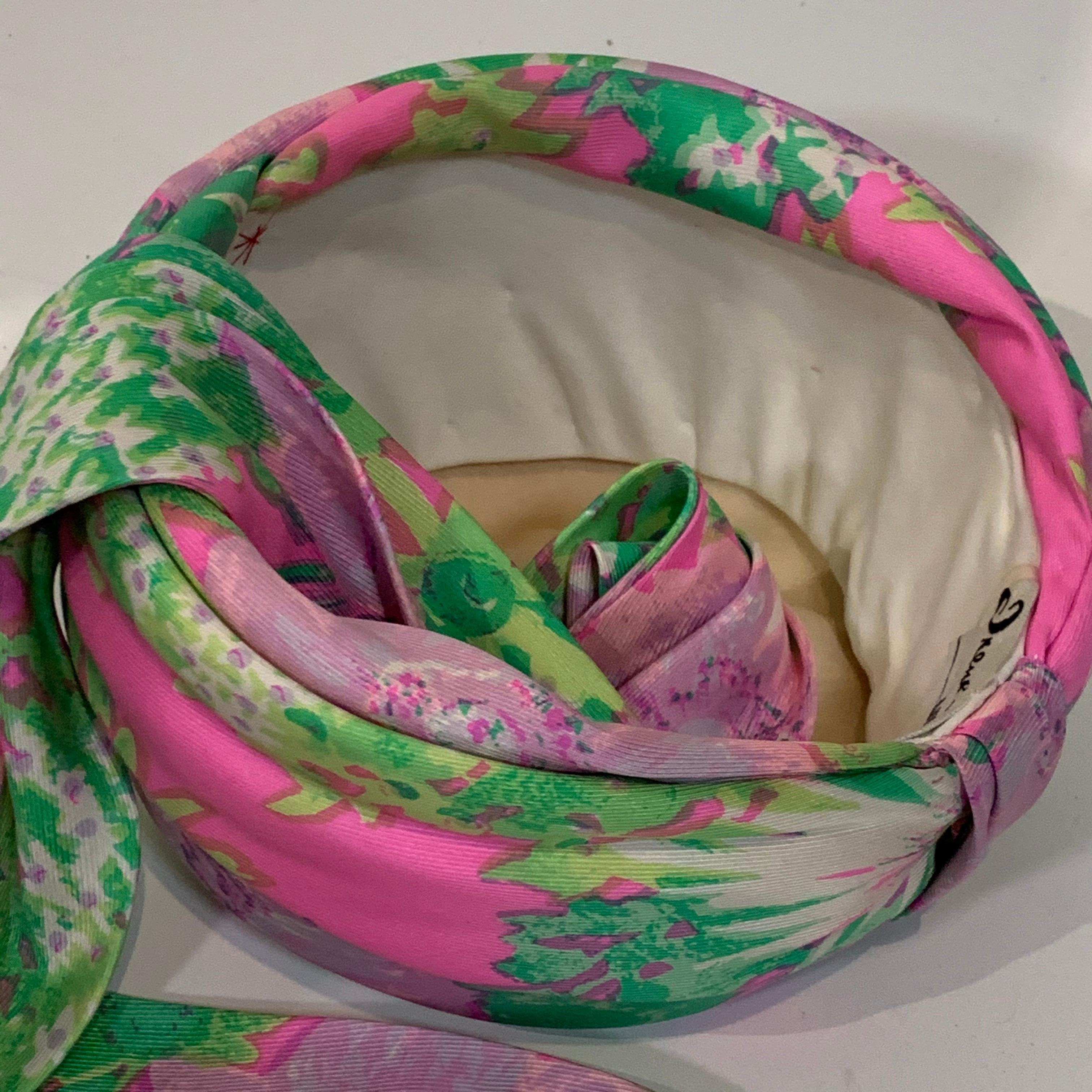 1960 Irene Of New York Fluorescent Floral Print Tufted Turban & Foulard Size M For Sale 4