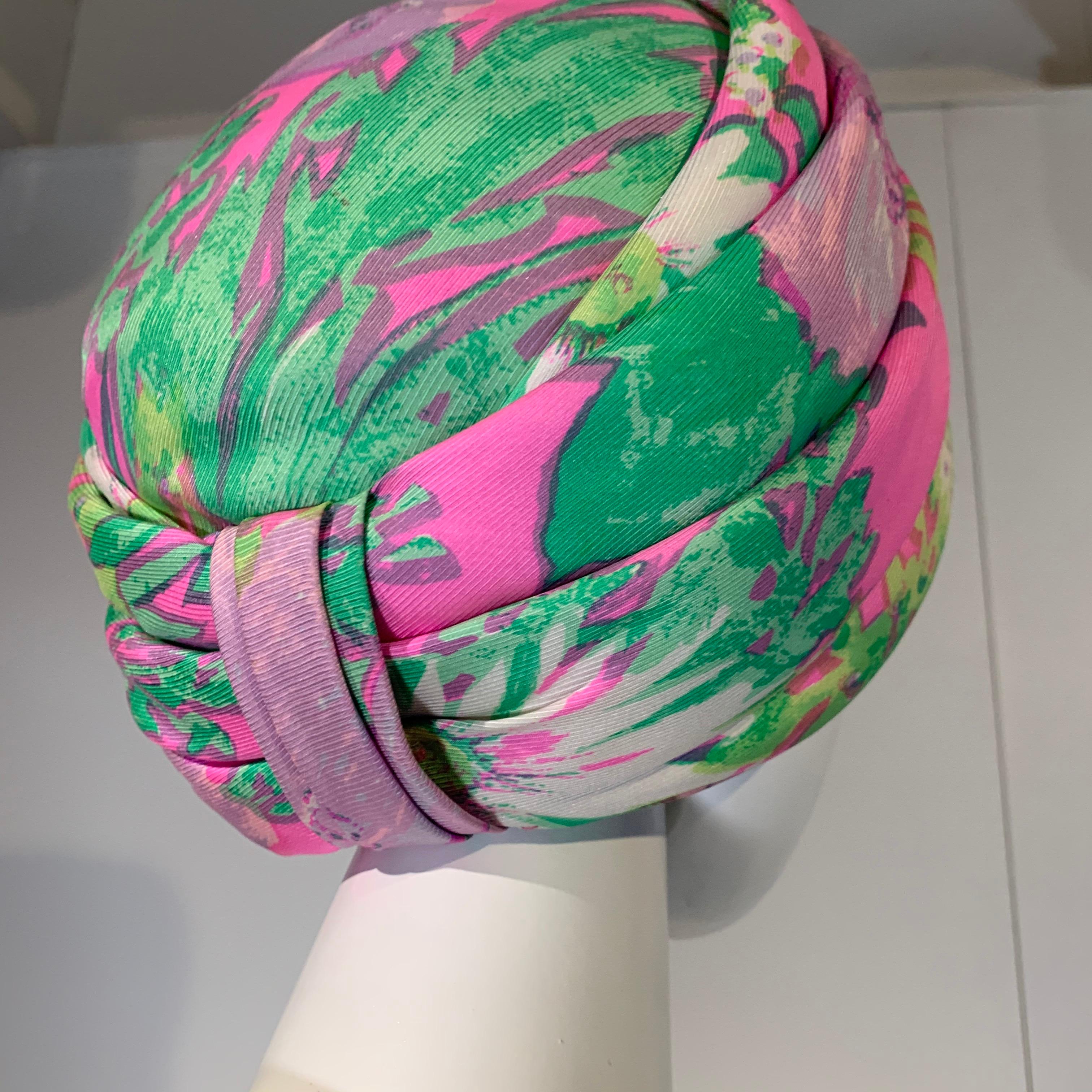 1960 Irene Of New York Fluorescent Floral Print Tufted Turban & Foulard Size M In Excellent Condition For Sale In Gresham, OR