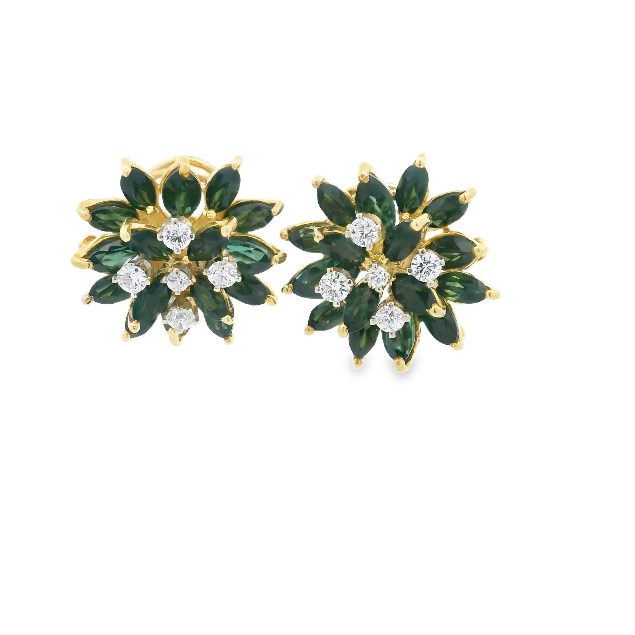 1960 Orecchino convertibile in oro 18 carati con tormalina verde e 1,80 carati di diamante in vendita 1