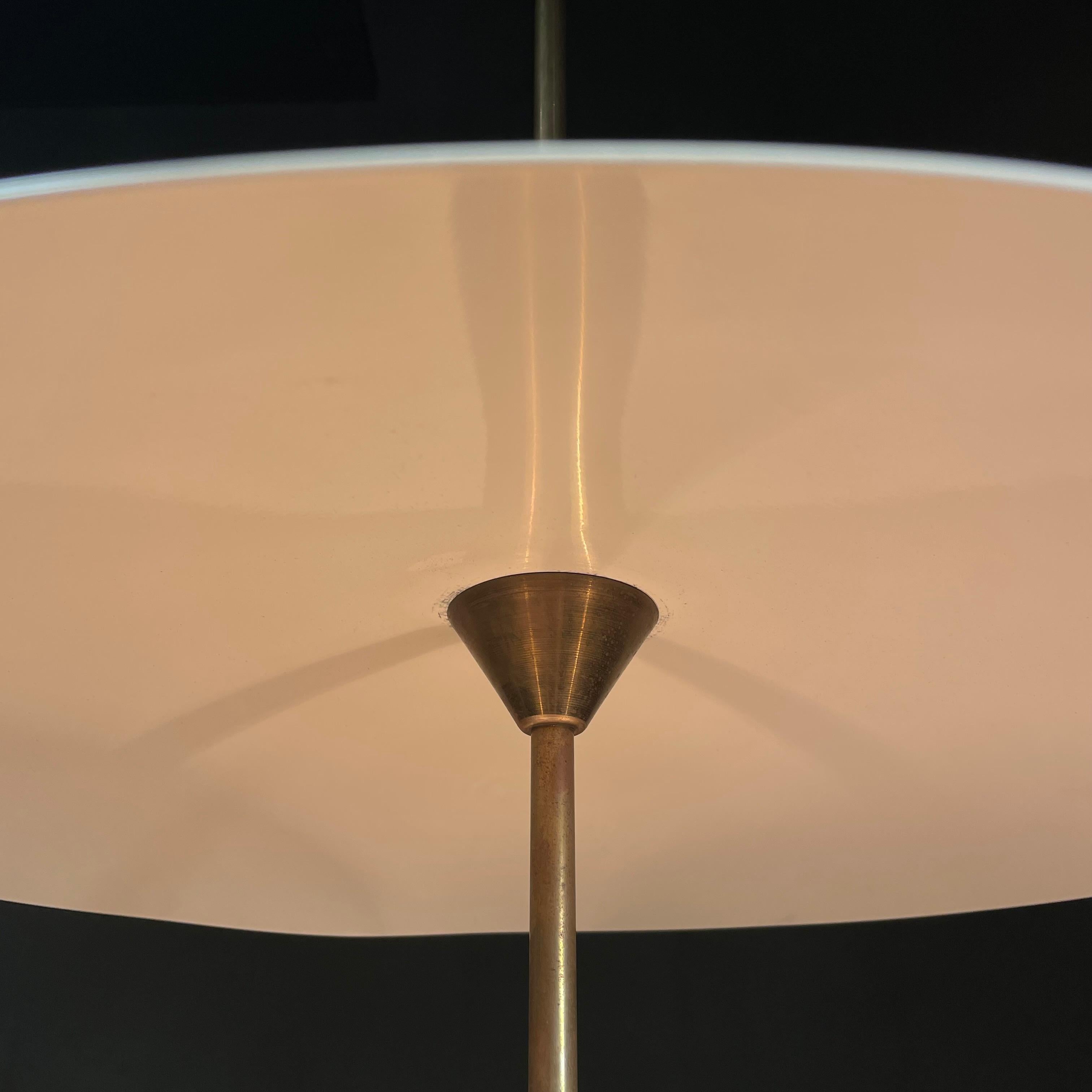 Italiano 1960 Lampada a sospensione italiana di metà secolo moderno in vendita