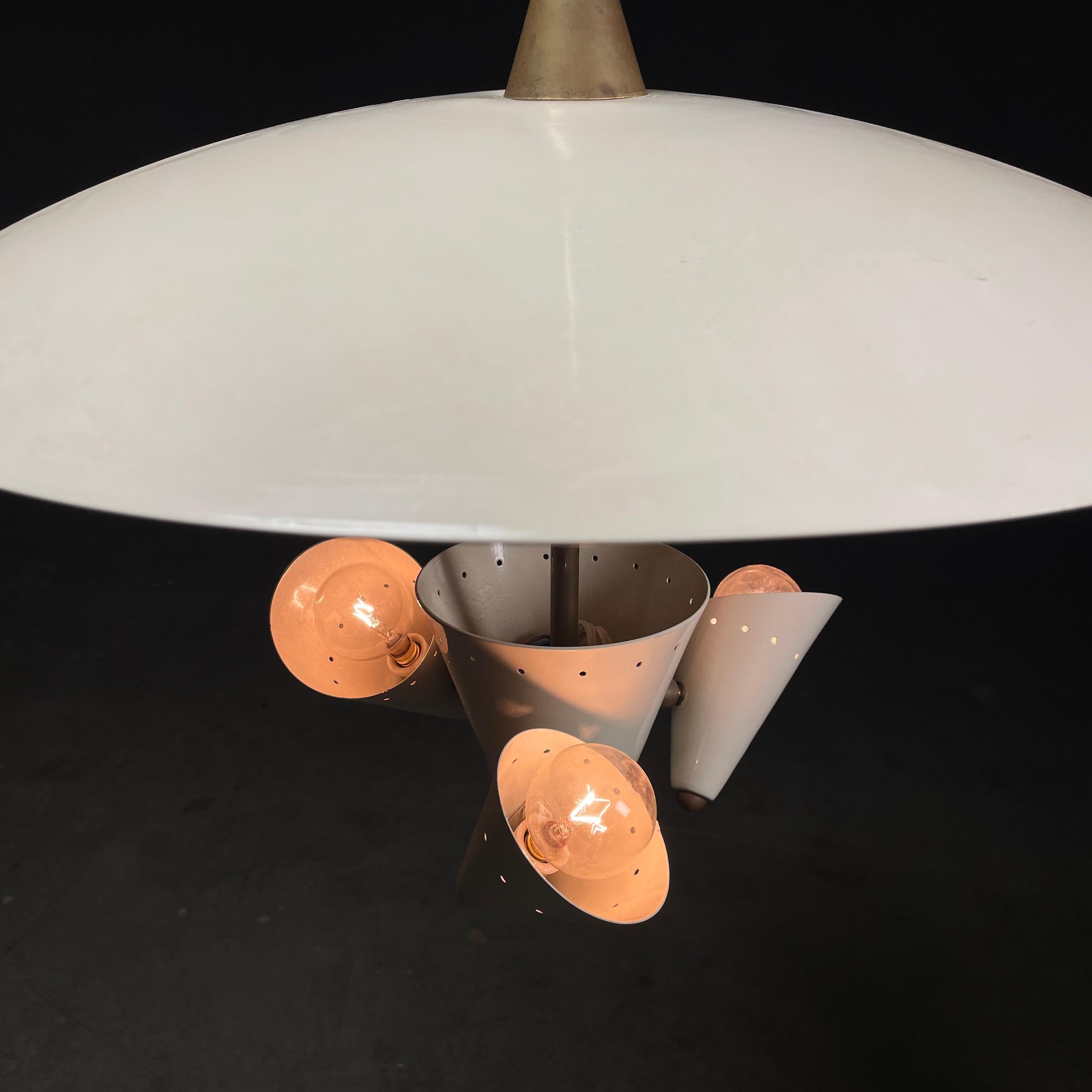 1960 Lampada a sospensione italiana di metà secolo moderno in vendita 1