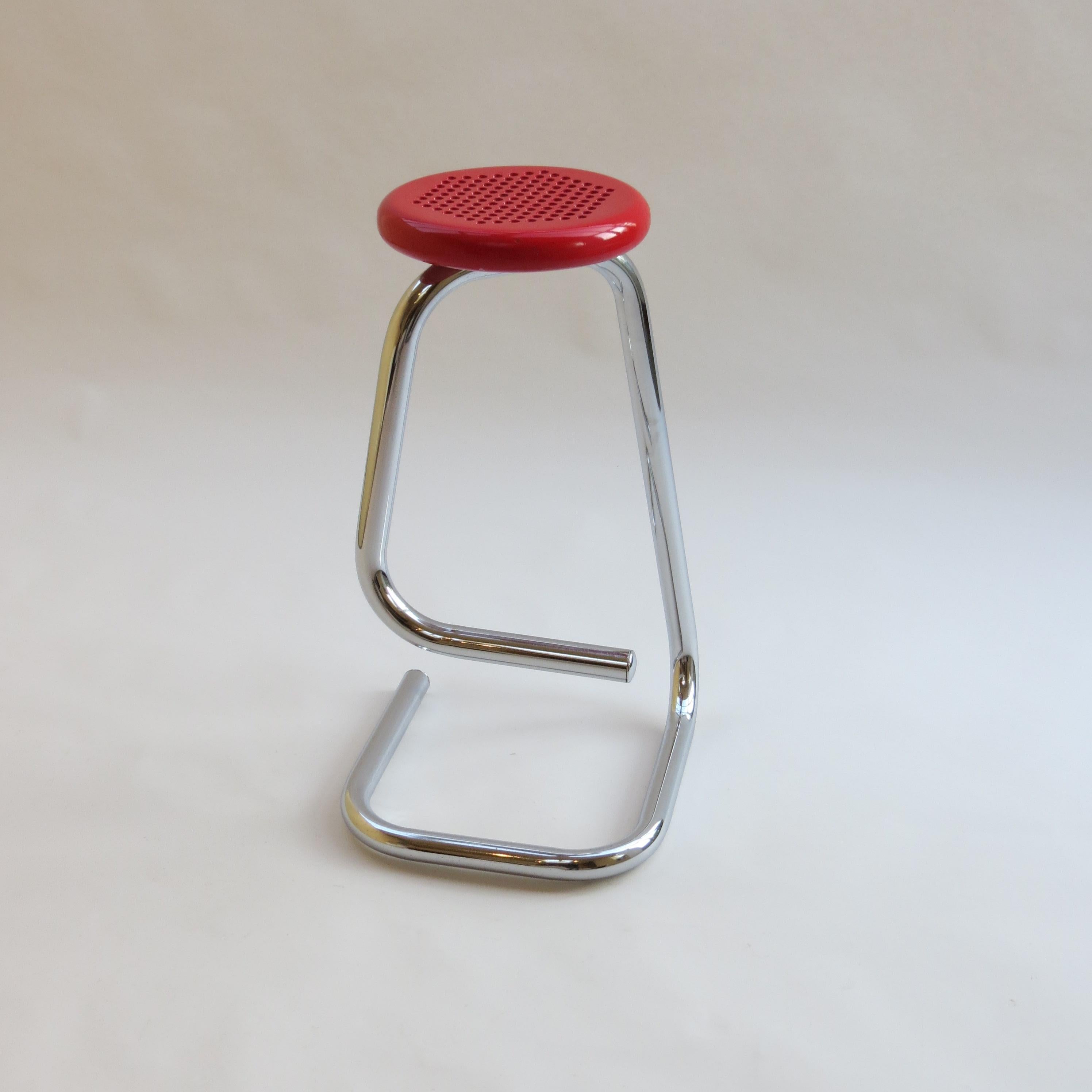 paperclip stool