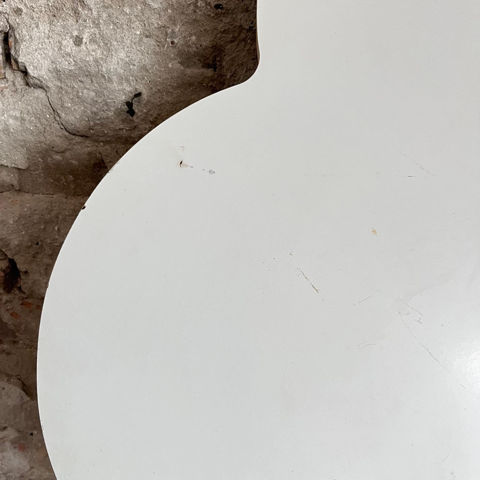 Table basse Pop Art « Le Cloud » en stratifié blanc de Kho Liang Ie pour Artifort, 1960 en vente 9