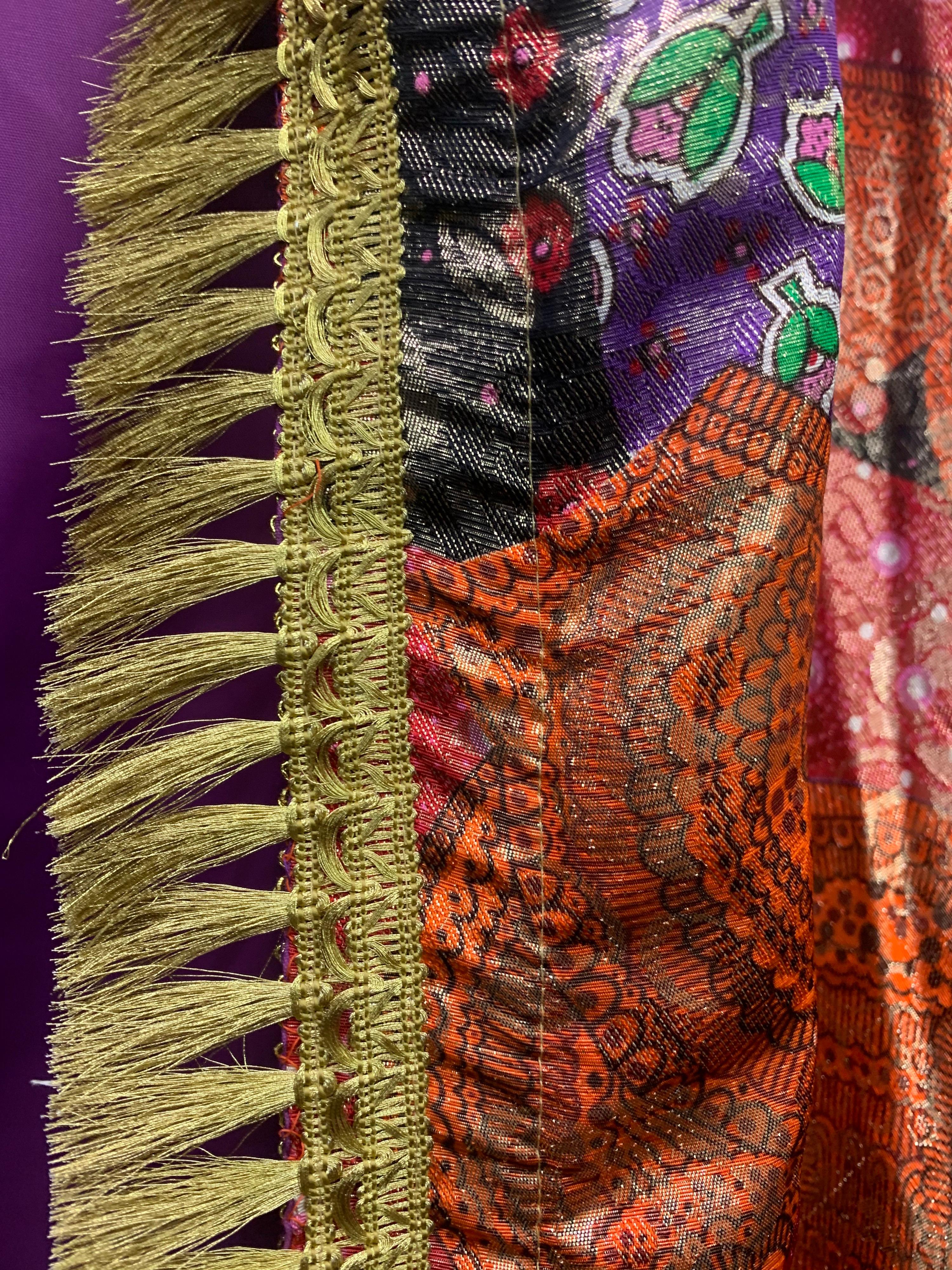 1960 Lame Brocade Floral Printed & Fitted Caftan W/ Heavy Brass Fringe Trim For Sale 3