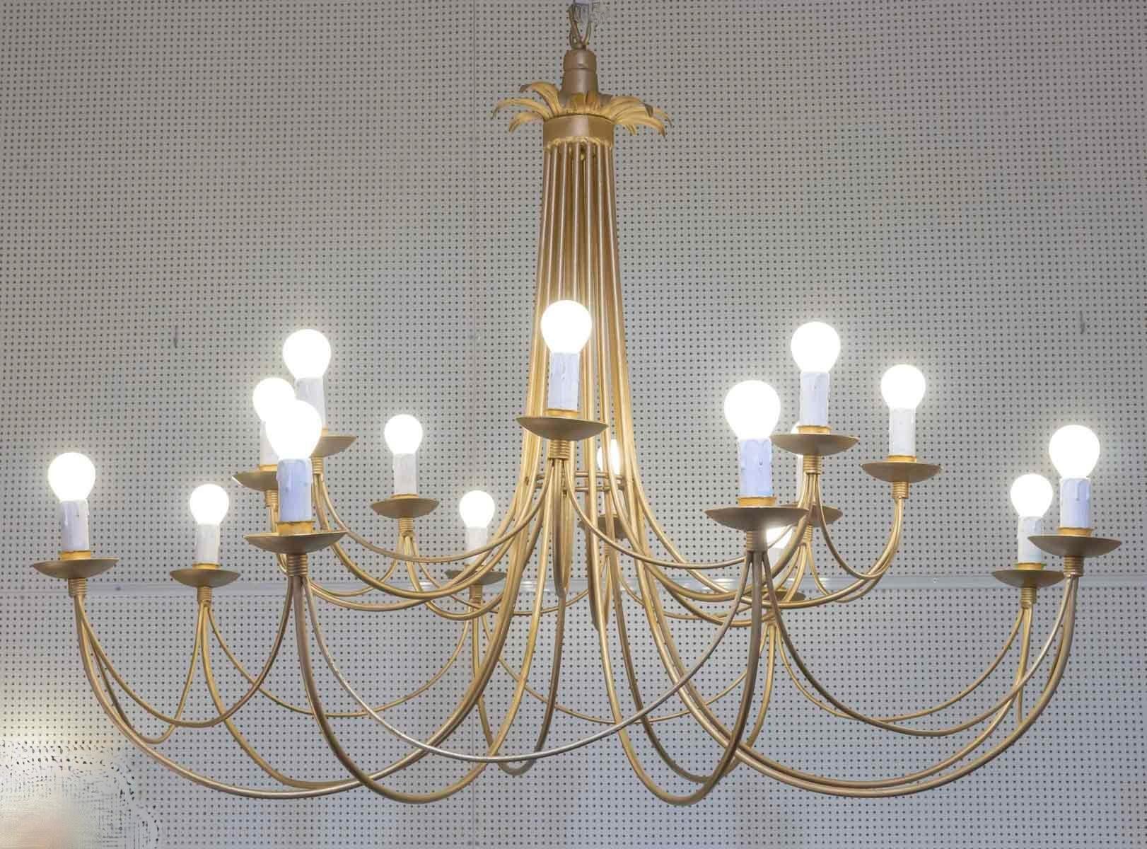 Großer 16-Licht-Kronleuchter von Maison Roche, 1960 (Französisch) im Angebot
