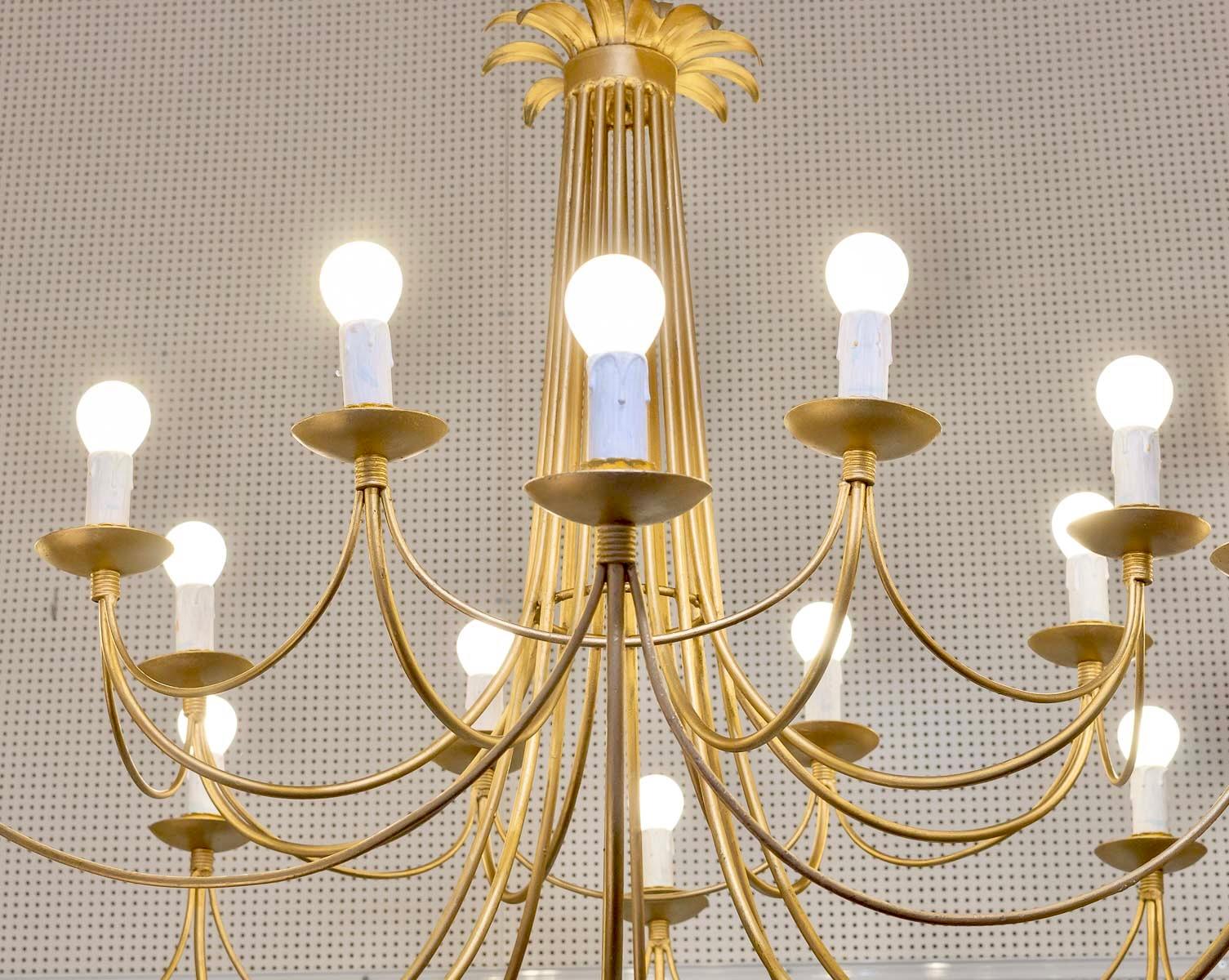 Métal Grand lustre à 16 lumières de Maison Roche, 1960 en vente