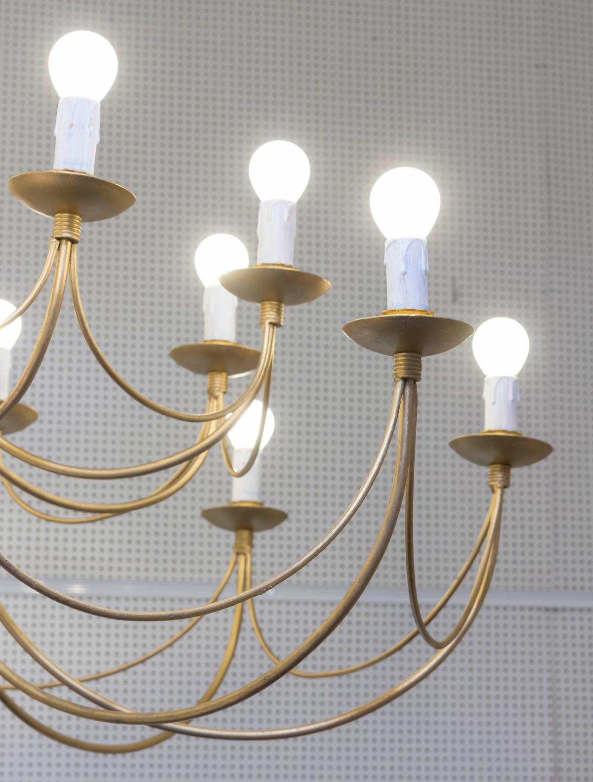 Großer 16-Licht-Kronleuchter von Maison Roche, 1960 im Angebot 1