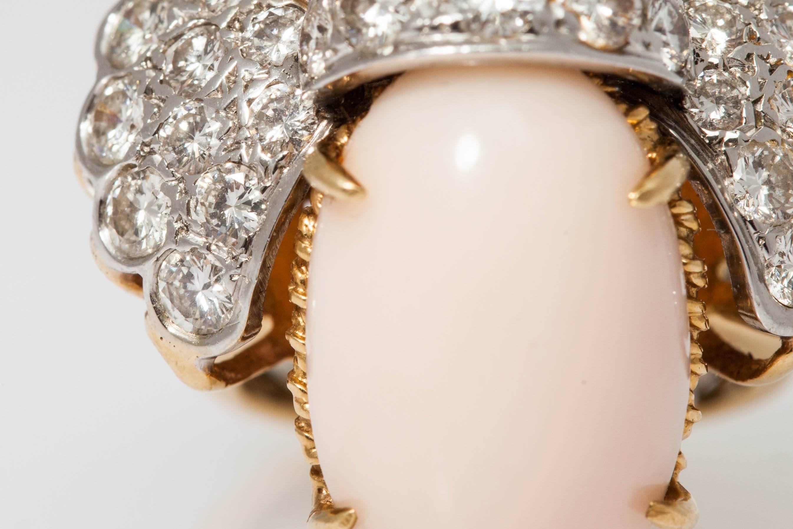 Brilliant Cut 1960 Light Coral Diamond Gold Ring For Sale