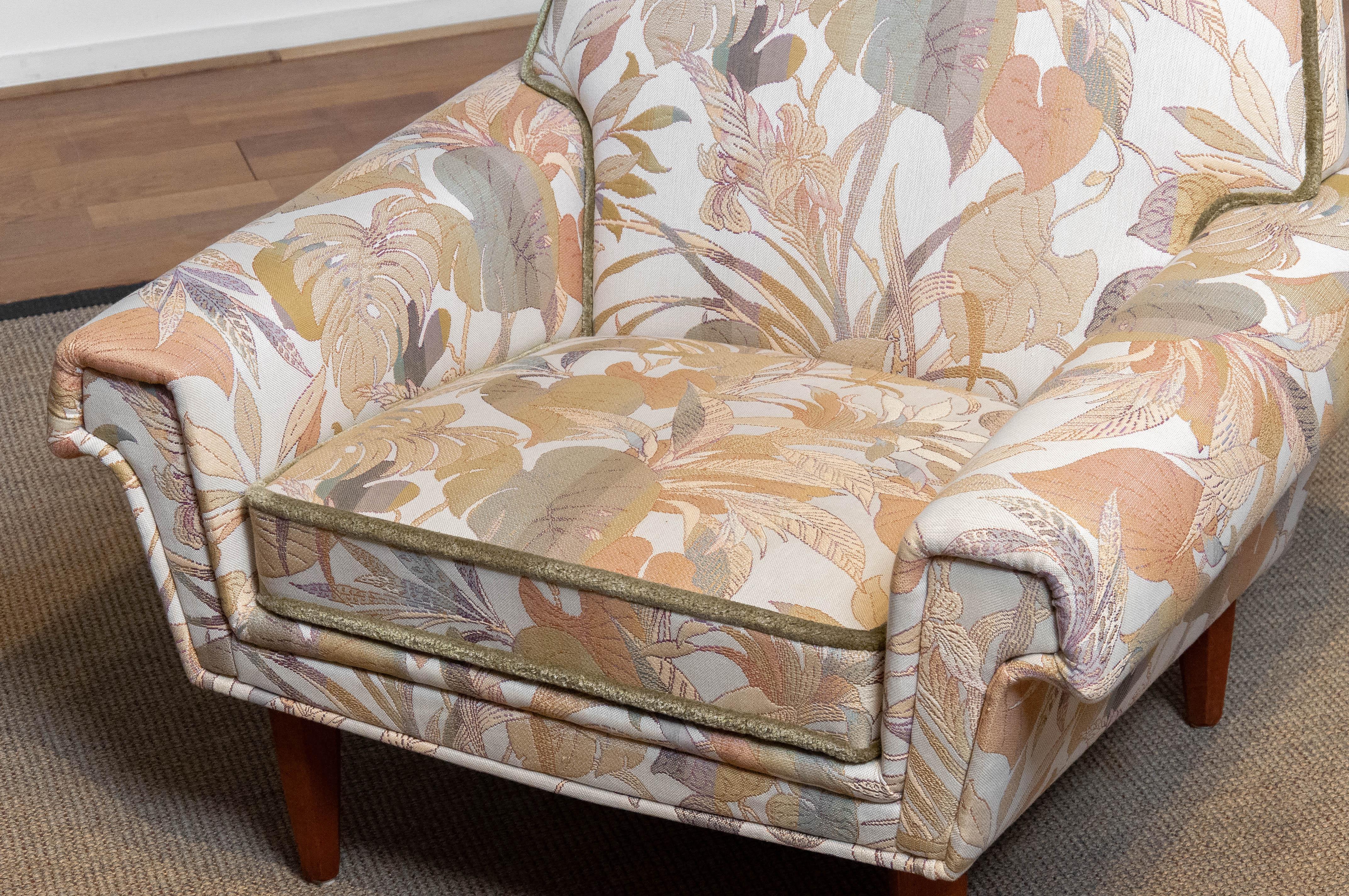 1960 Lounge Chair With Jacquard Fabric Attributed Johannes Andersen For Trensums For Sale 5