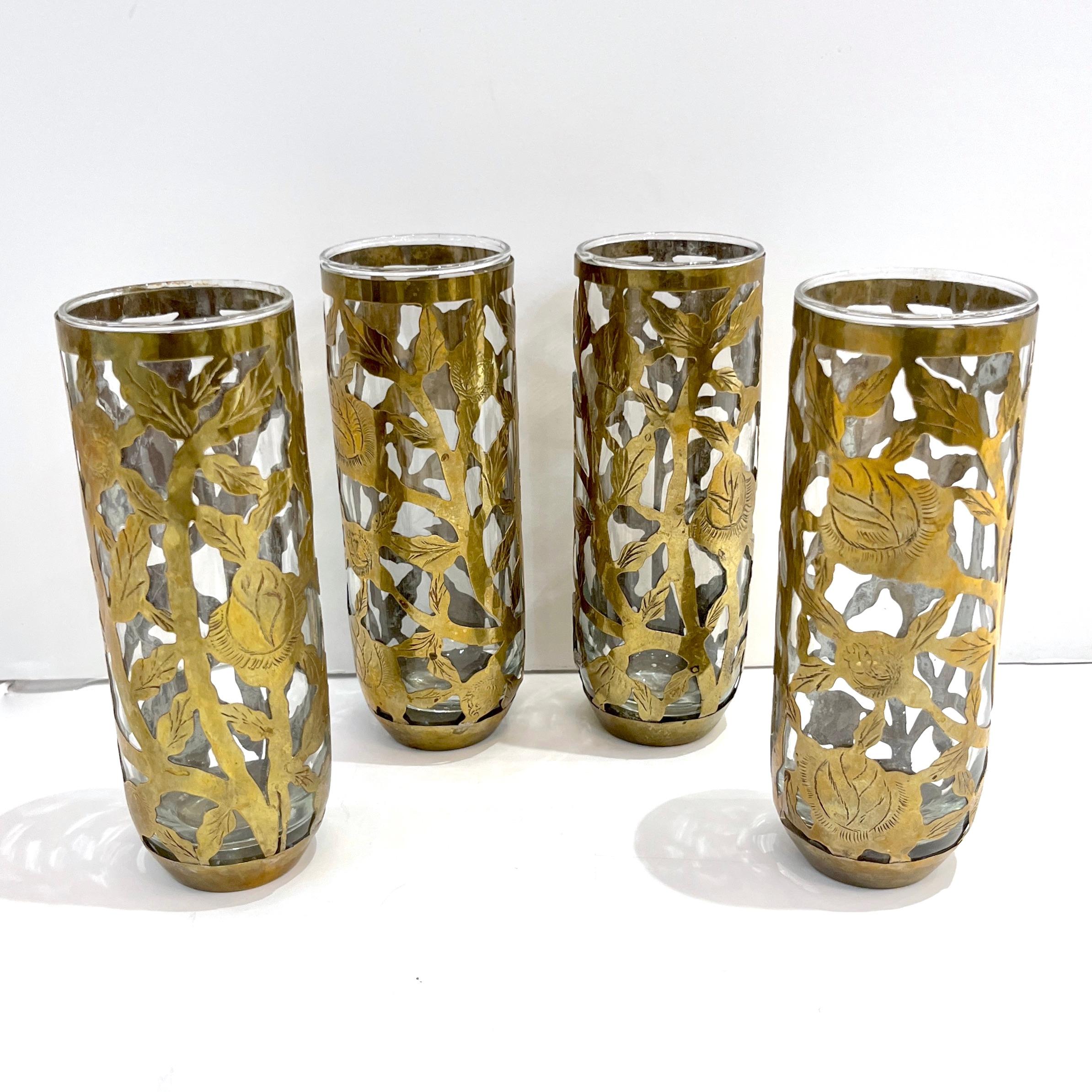 1960 Mexican Set 4 Drinking Glasses Encased in Etched Cutwork Floral Brass Decor For Sale 10