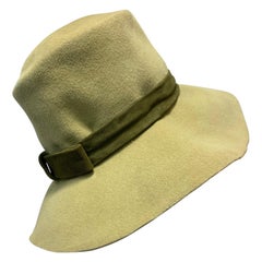 1960 Mildred Warner Peridot Felt Fedora w/ Olive Suede Band
