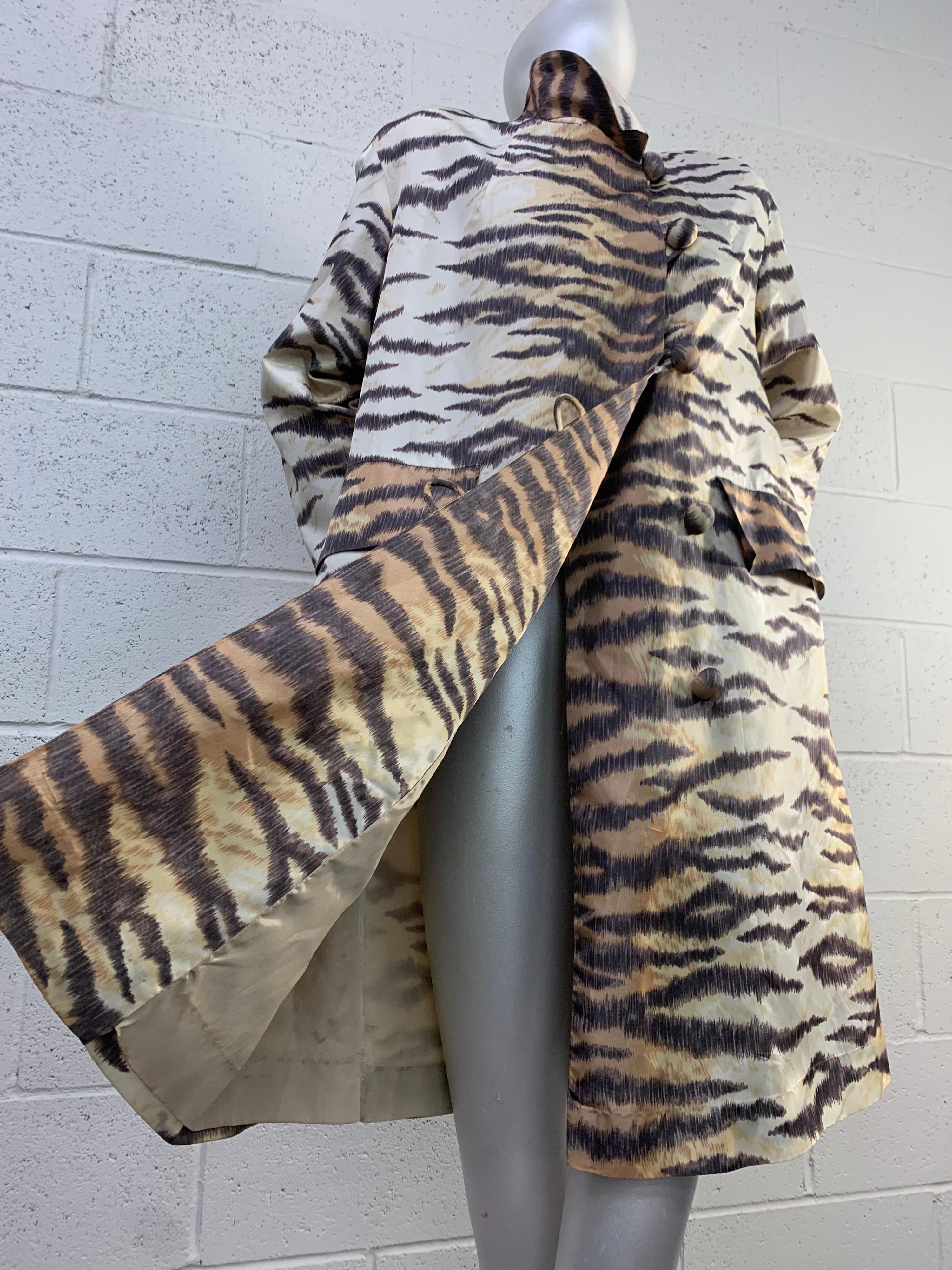 1960 Mod Tiger Print Silk Raincoat by Rain-Paka For Sale 3