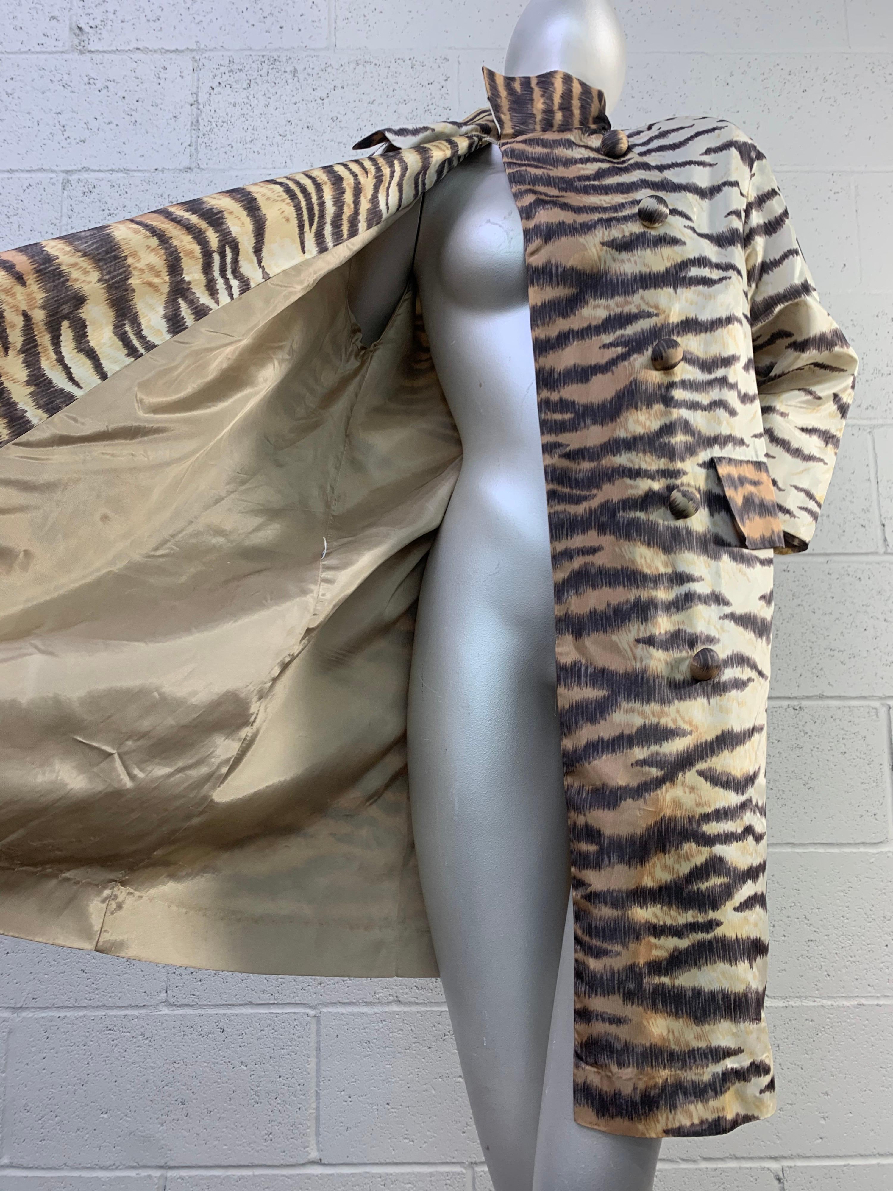 1960 Mod Tiger Print Silk Raincoat by Rain-Paka For Sale 4