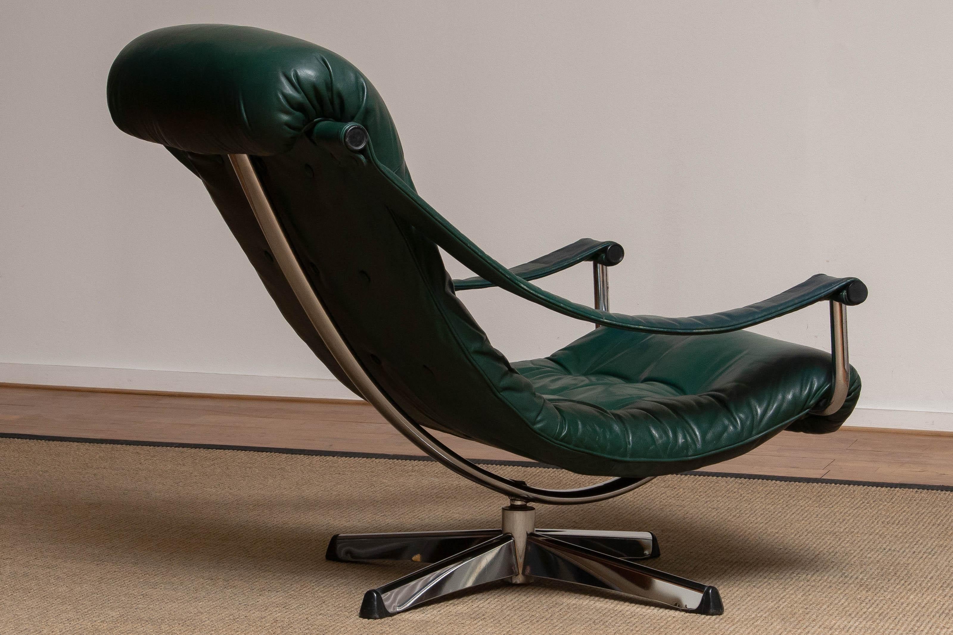 1960 Moderen Design Oxford Green Leather and Chrome Swivel Chair by Göte Mobler 4