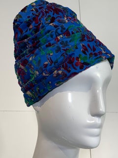 1960 Mr. John Jr. Cappello a turbante figurato in velluto blu cobalto