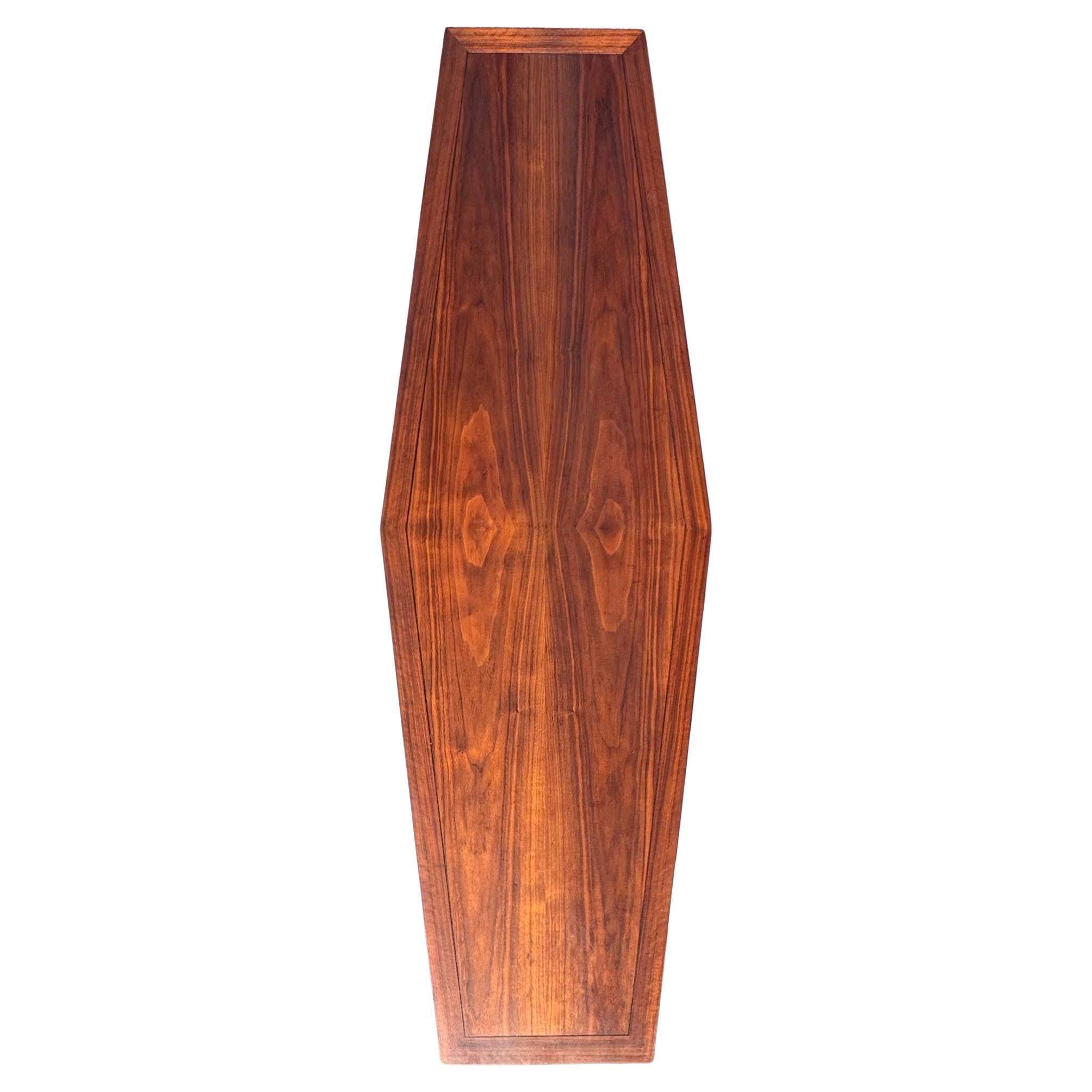 1960 Nakashima para Widdicomb Mesa baja Sundra de nogal en venta