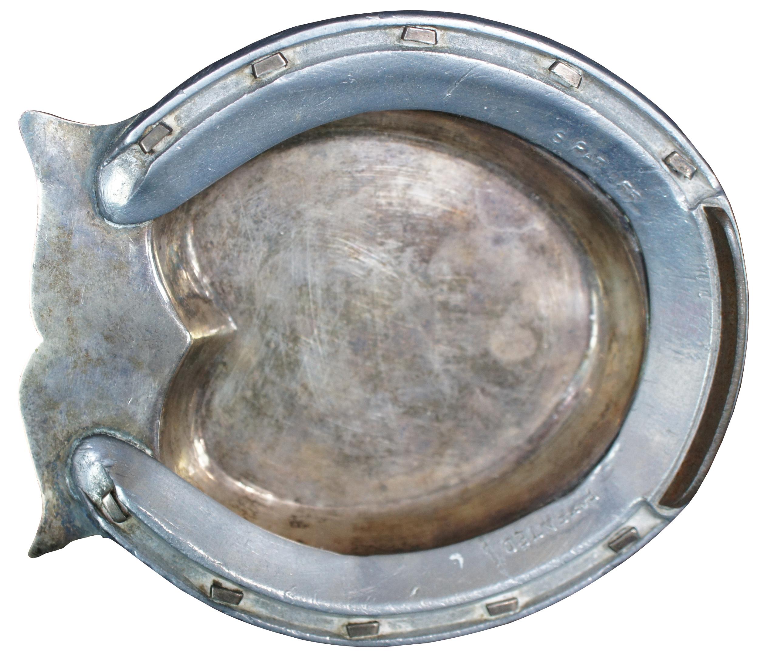 Bandeja trofeo de carreras de caballos con herradura de plata de ley especial Narragansett 1960 Rústico en venta