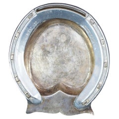 Plateau spécial pour trophée de course de chevaux Narragansett en argent sterling avec fer à cheval et fer à cheval, 1960