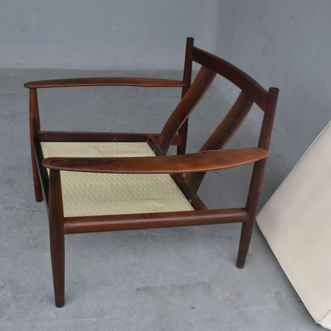 Mid-20th Century 1960 Pair of Armchairs Model #118 by Grete Jalk Rio Rosewood