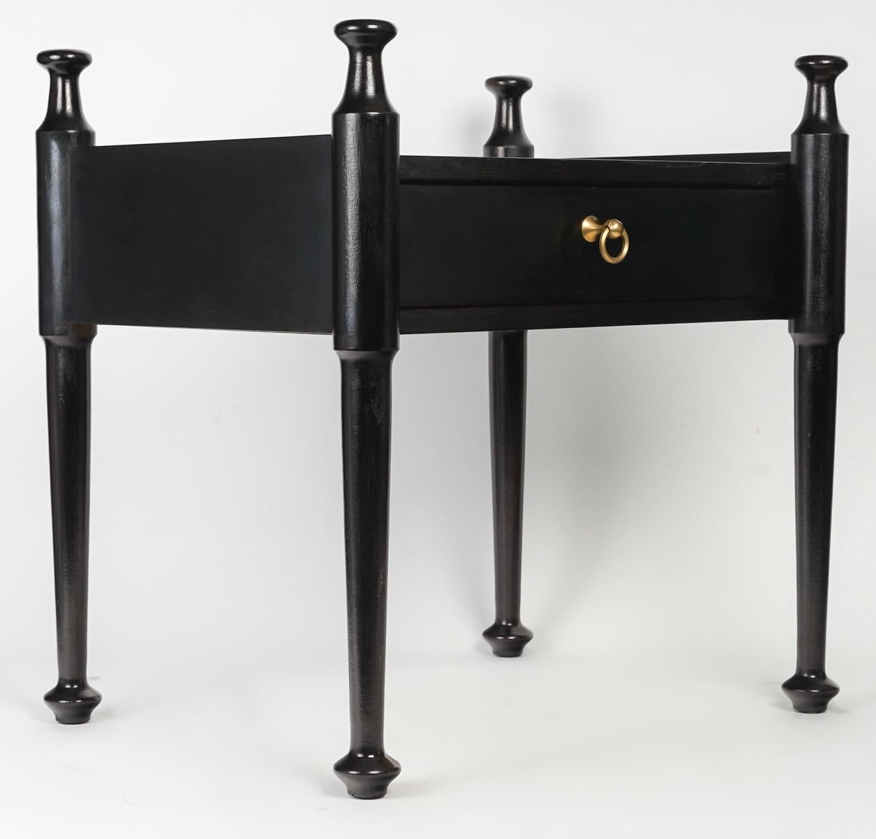 Bronze 1960 Pair of bedside tables by Proserpio Fratelli For Sale