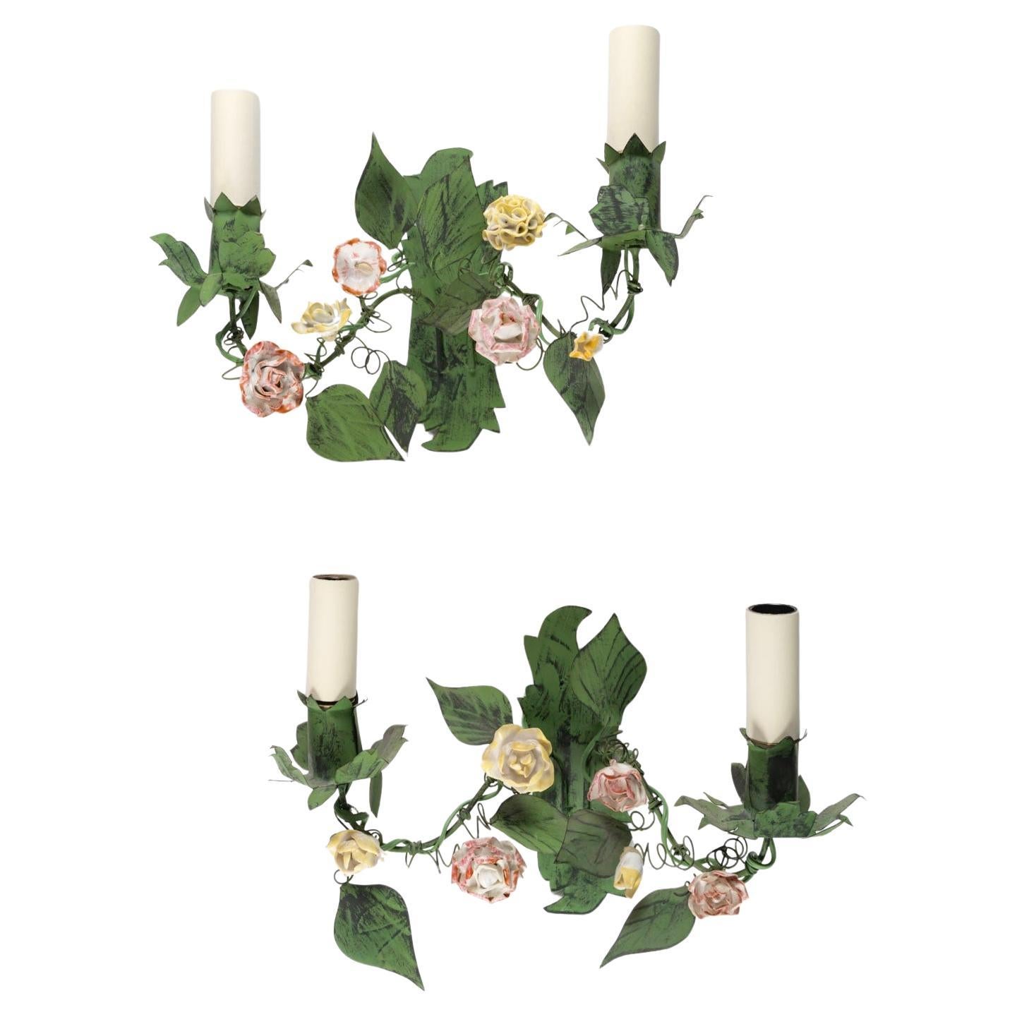 1960 Paar Maison Honoré Liseron Porzellan Blumenampeln im Angebot