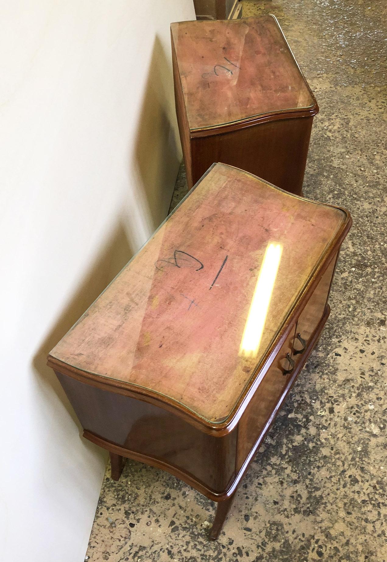 1960  Paire peu commune d'italiens  Tables de nuit Originals briar en vente 2
