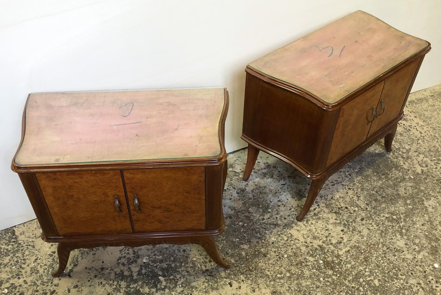 1960  Uncommon Pair of Italian  Nightstands Originals briar  For Sale 3