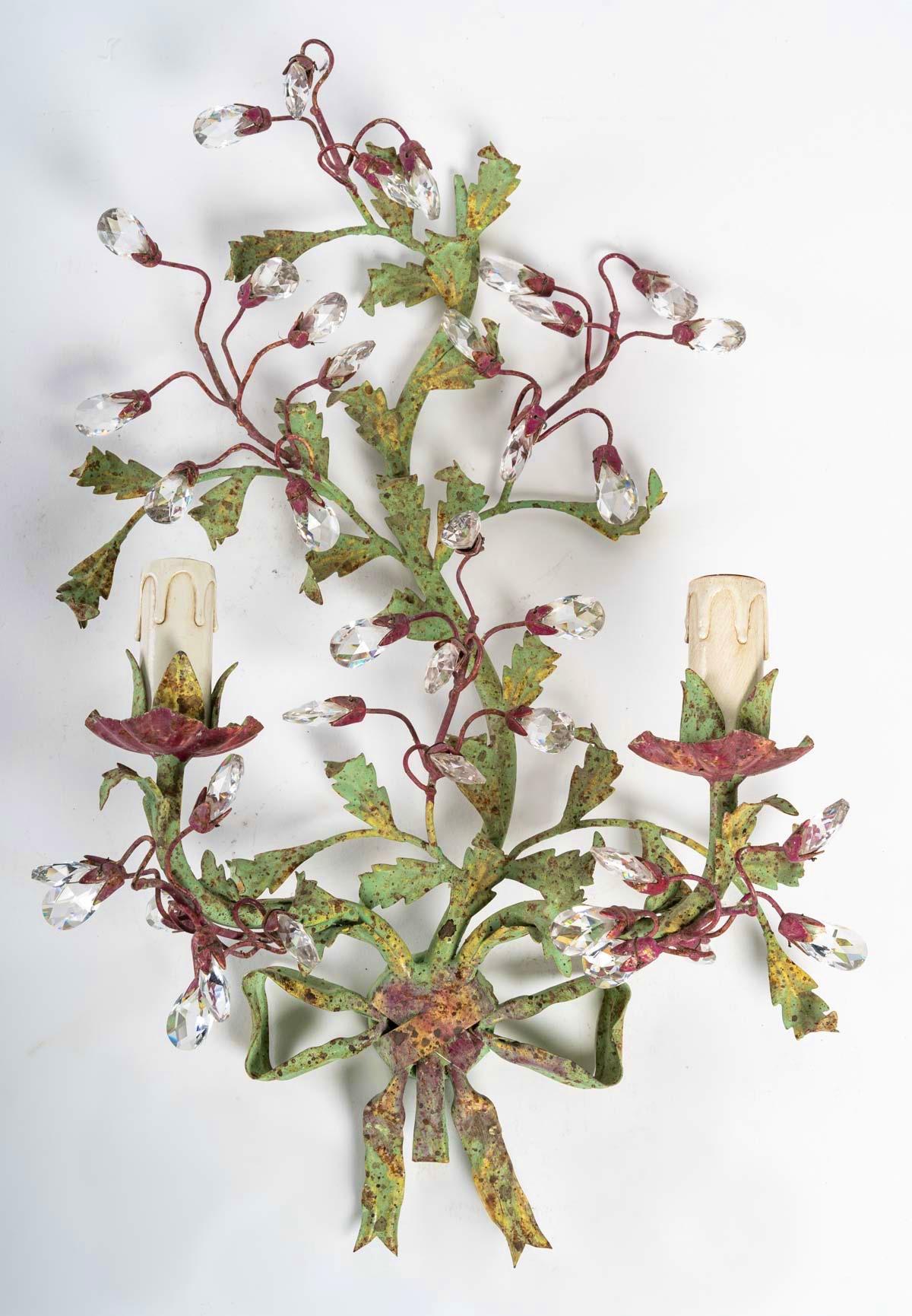 1960 Pair of Maison Roche Crystal Flower Bouquet Sconces 2