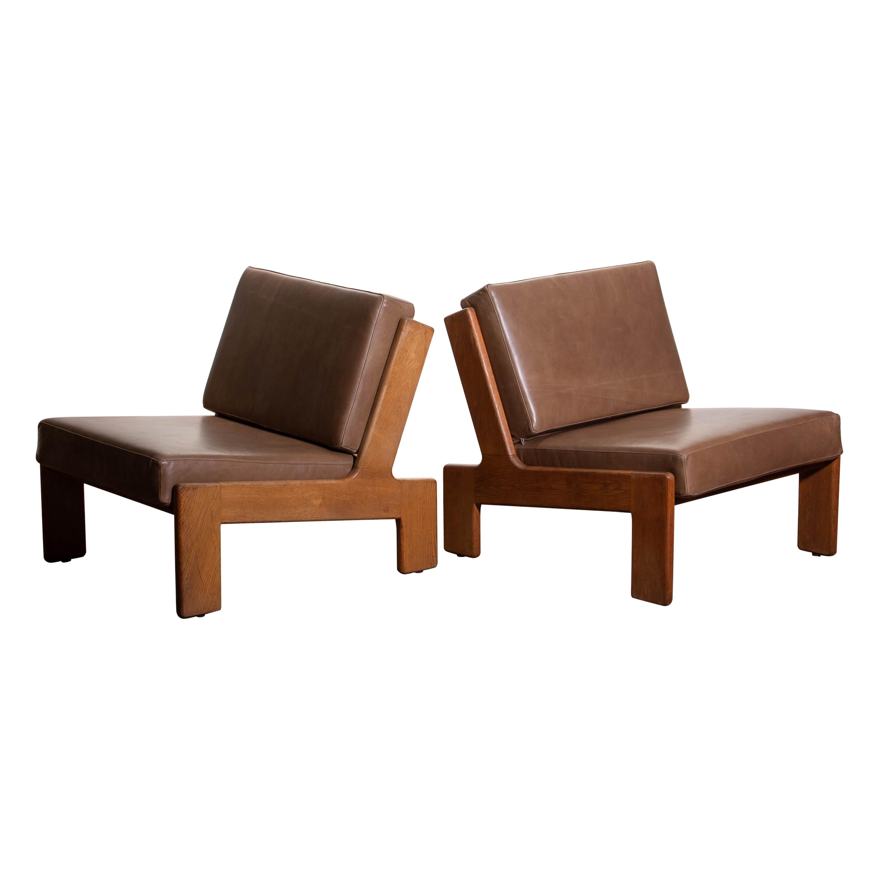 Mid-20th Century 1960, Pair of Oak and Leather Cubist Lounge Chairs by Esko Pajamies for Asko