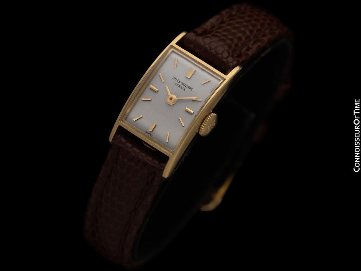 1960 Patek Philippe Vintage Ladies Ref. 3257 - Or 18K Bon état - En vente à Suwanee, GA