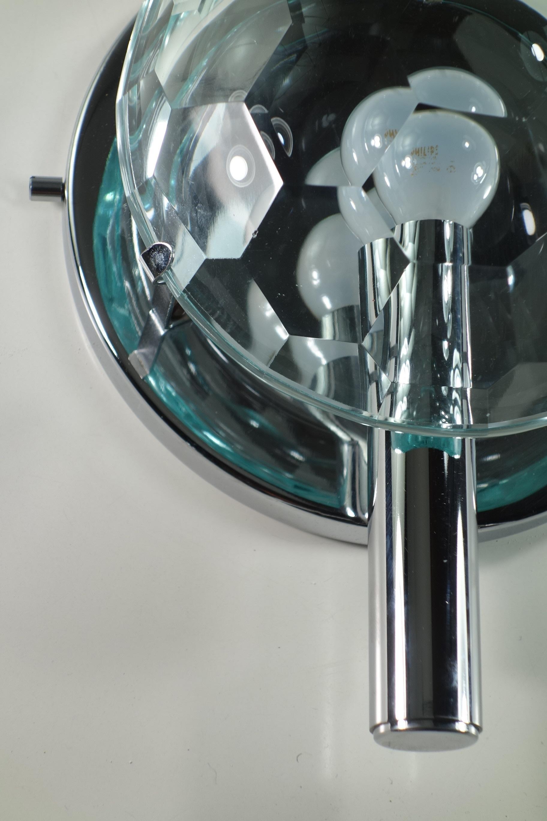 1960 Lumi Italian Space Age Design Crystal Facetted Chrome Wall Lamps For Sale 8