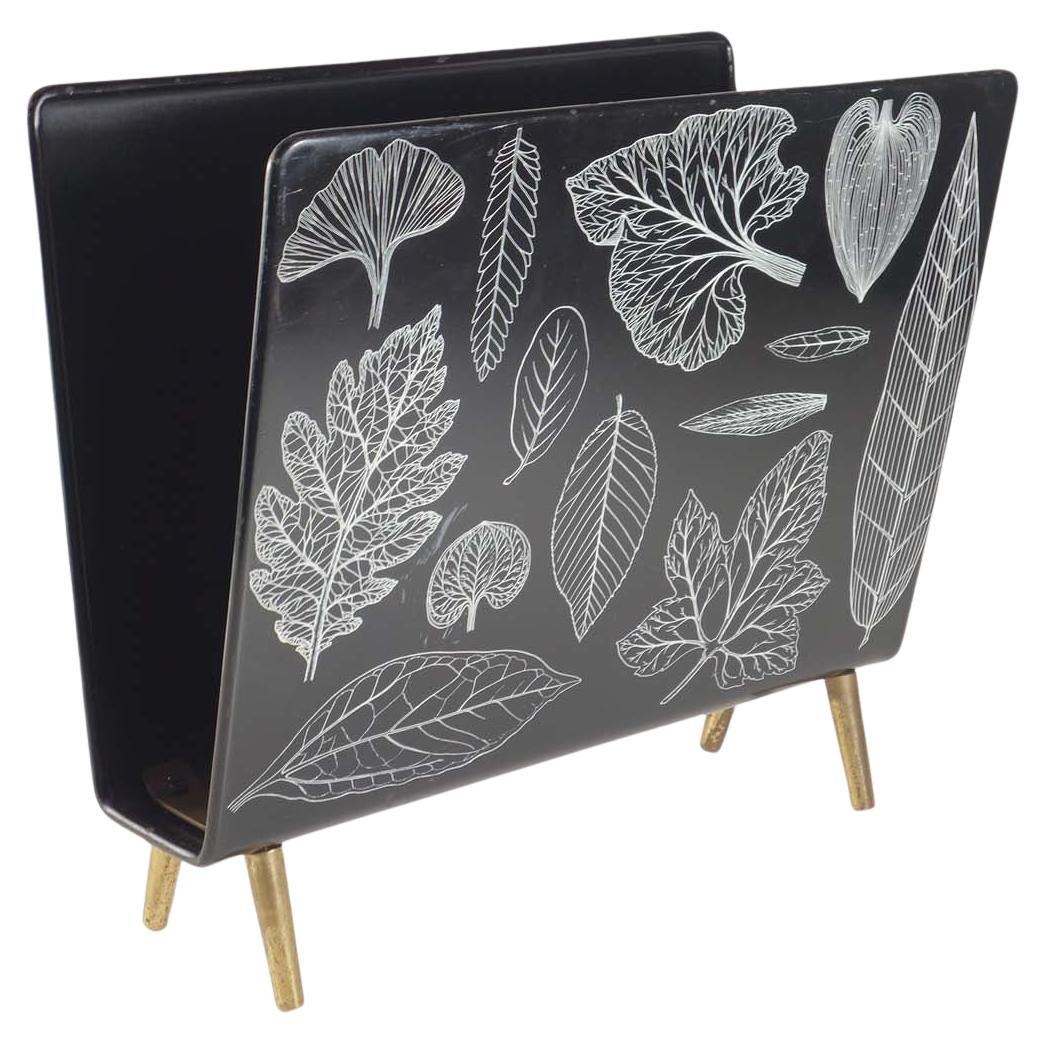 1960 Piero Fornasetti Italienisches Design Schwarz-Weiß-Messing Metall-Magazinständer