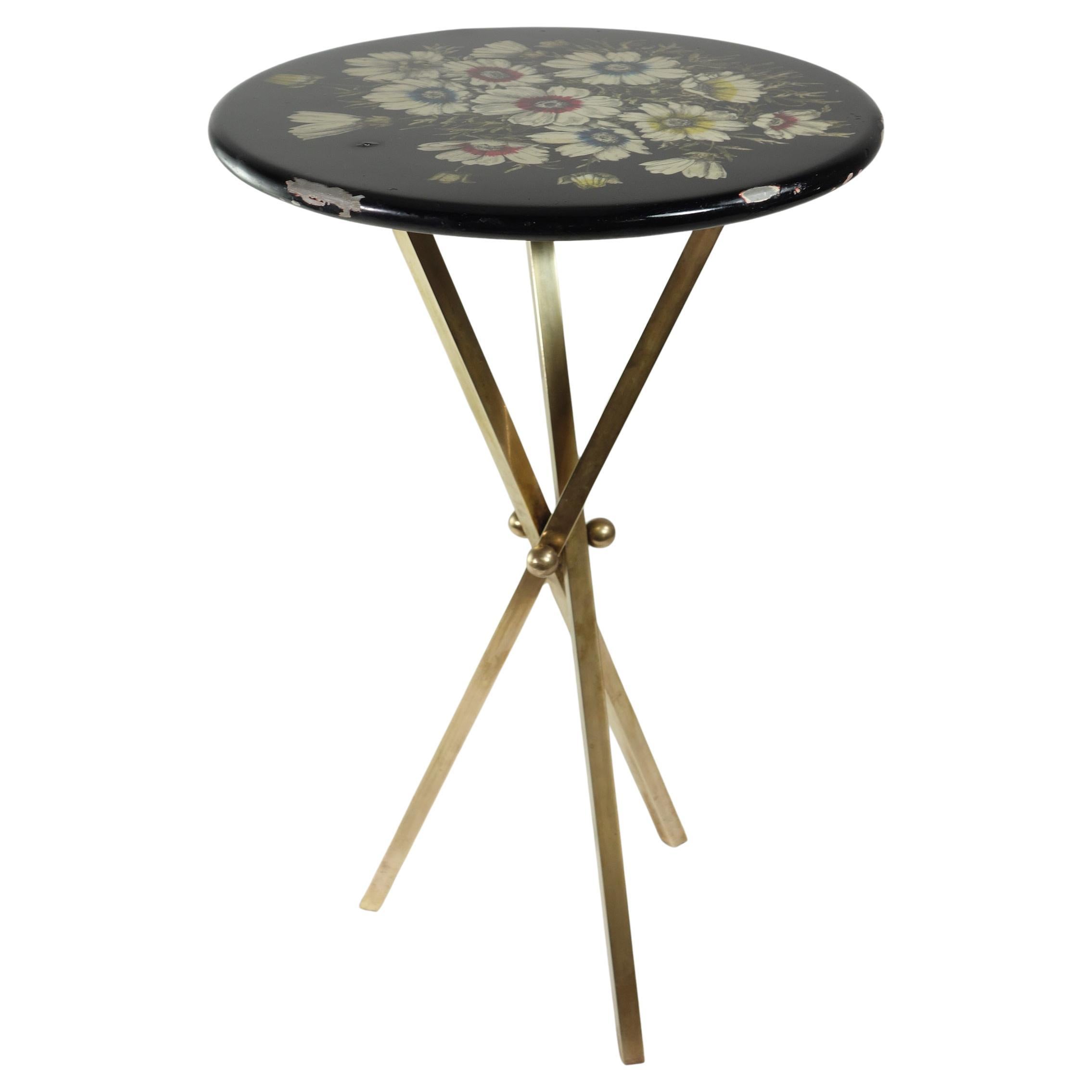 1960 Piero Fornasetti Tavolino Gueridon in ottone e metallo a fiori di design italiano in vendita