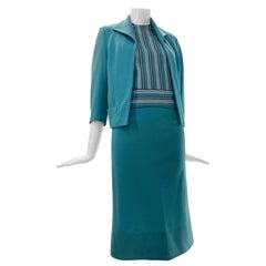 1960 Promenade - Holland Türkisfarbener Woll-Doppelstrick-Anzug mit 3-teiligem Rock