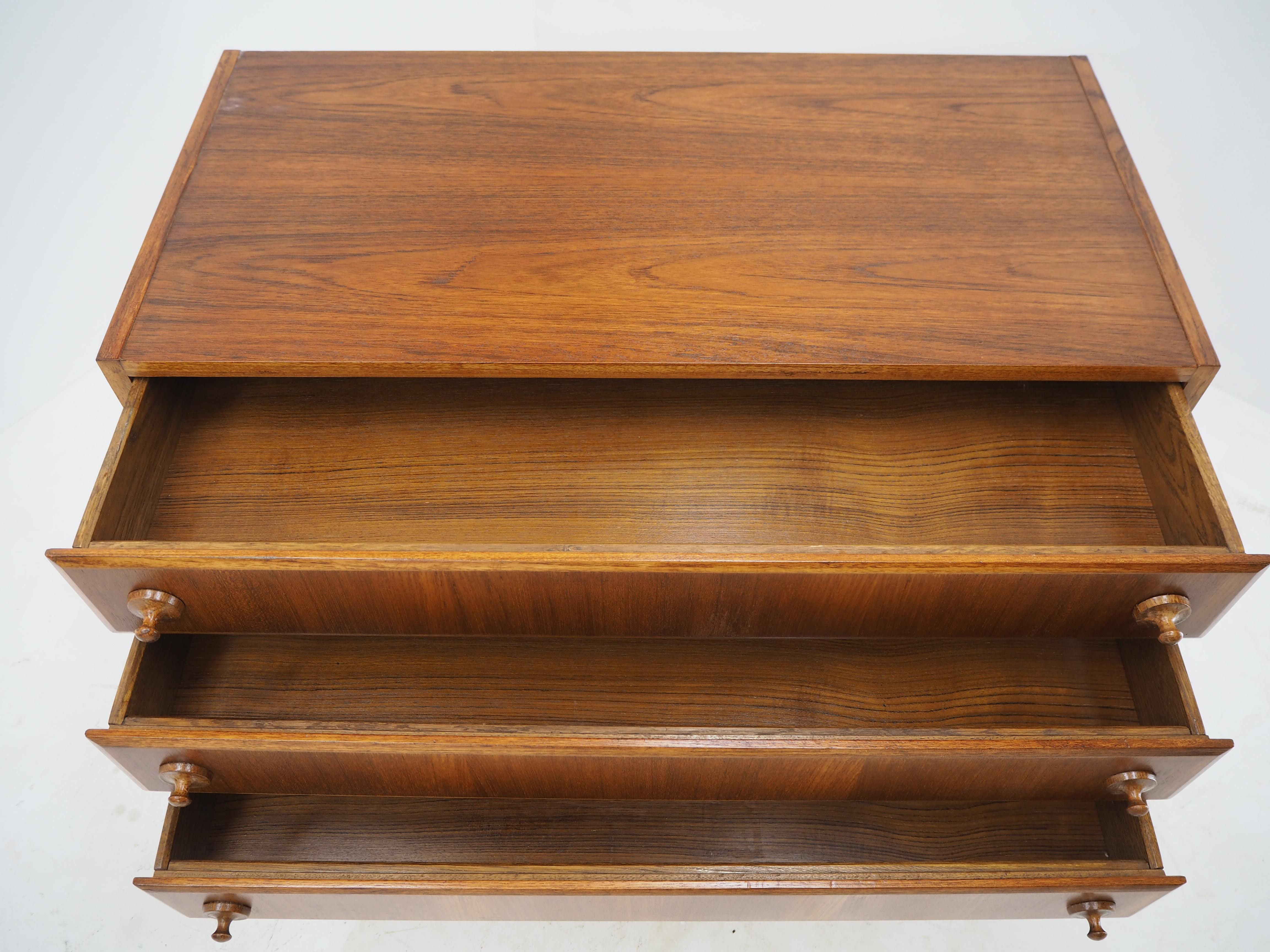 1960 Rare Teak and Oak Chest of Drawers by Krasna Jizba, Czechoslovakia For Sale 1