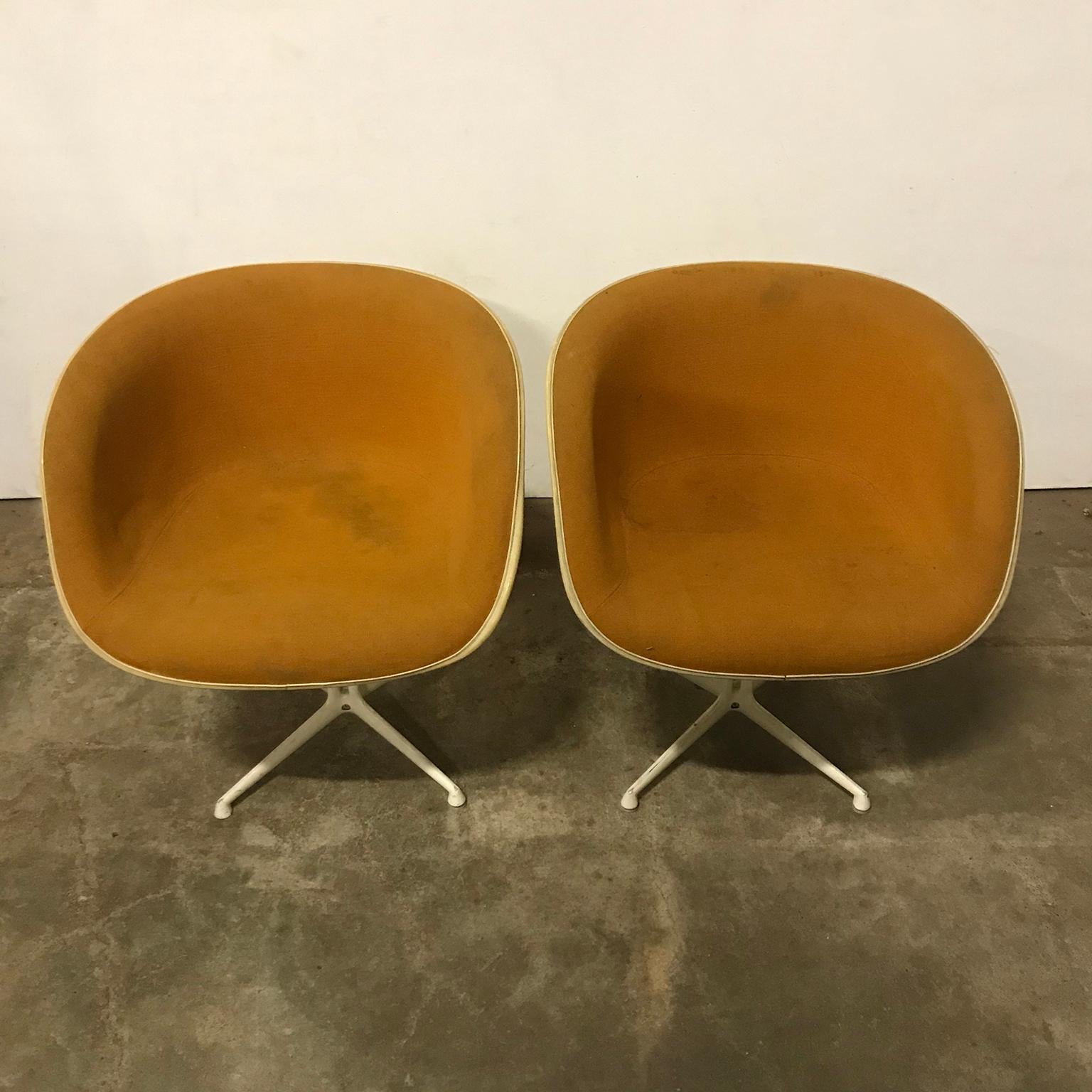 1960, Ray und Charles Eames, Original-La Fonda-Stühle von Miller mit Erst-Stoff (Moderne der Mitte des Jahrhunderts) im Angebot