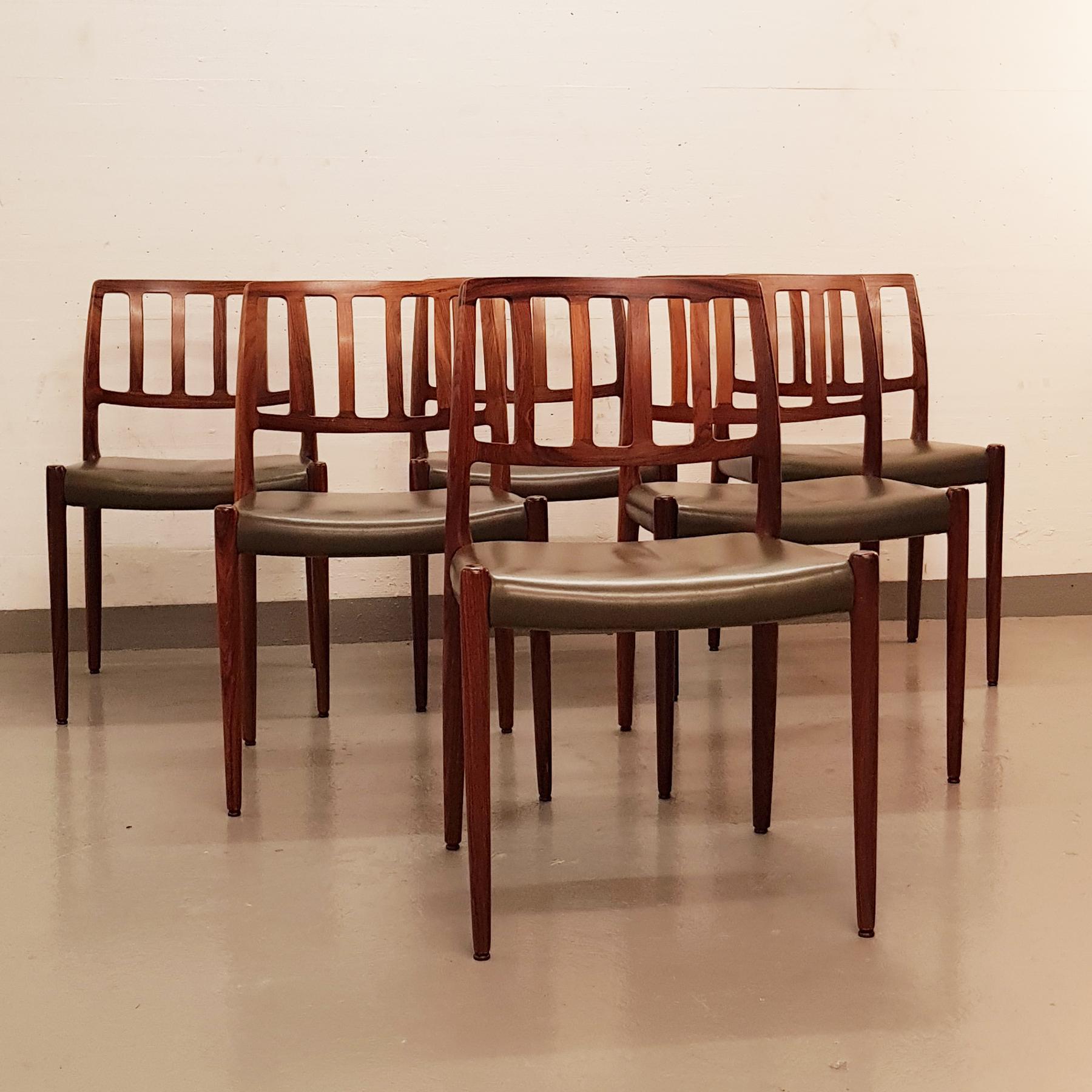 Scandinavian Modern 1960 Rosewood Niels Møller Dining Chairs n° 83, Set of Six