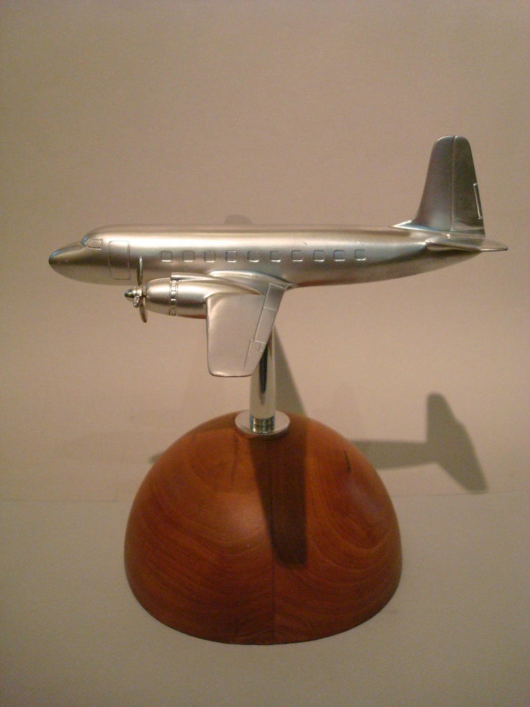 1960s Airplane Model Aviation Desk Piece For Sale at 1stDibs