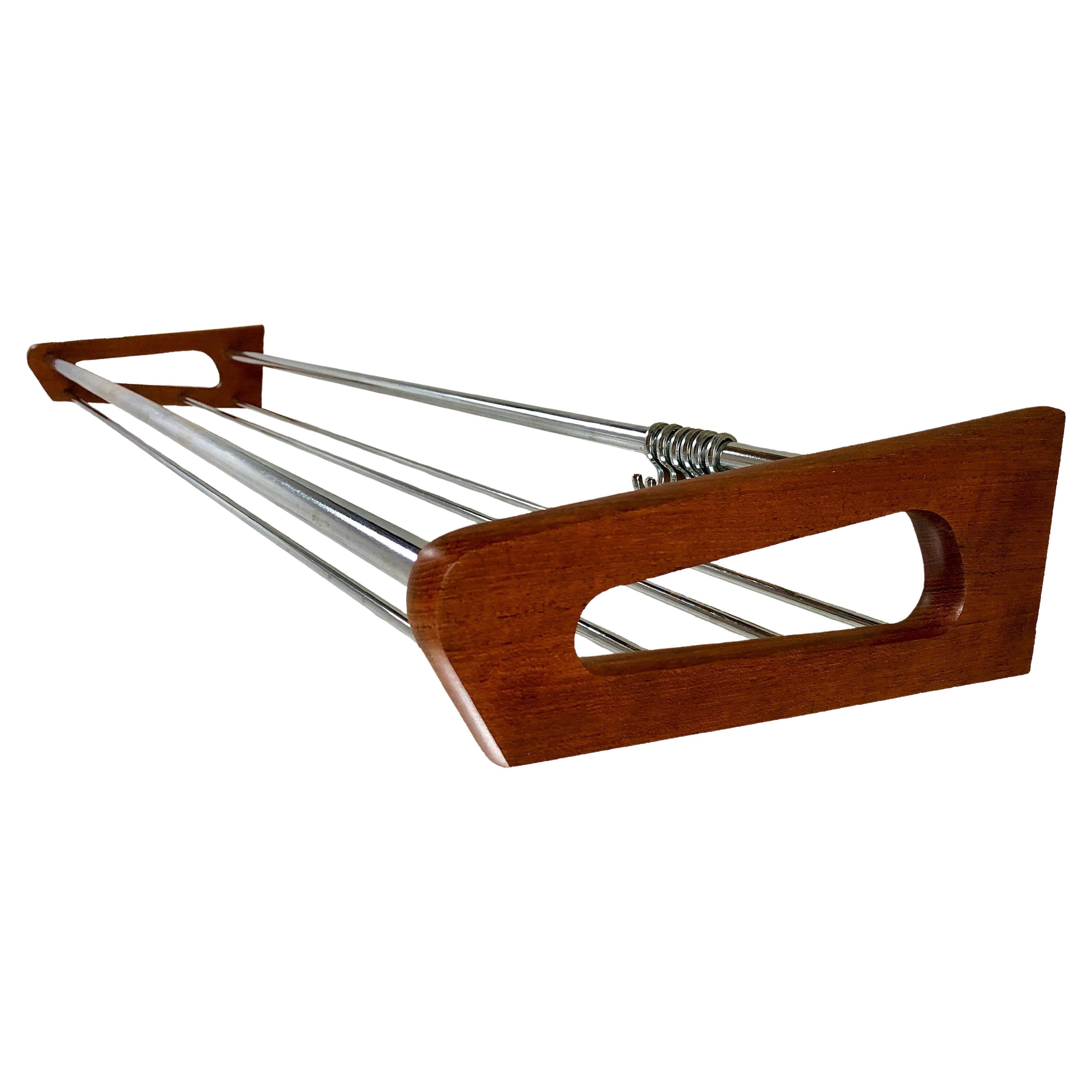1960'S Borge Mogensen Vollständig restaurierte Hutablage / Garderobe aus Teakholz und Stahl