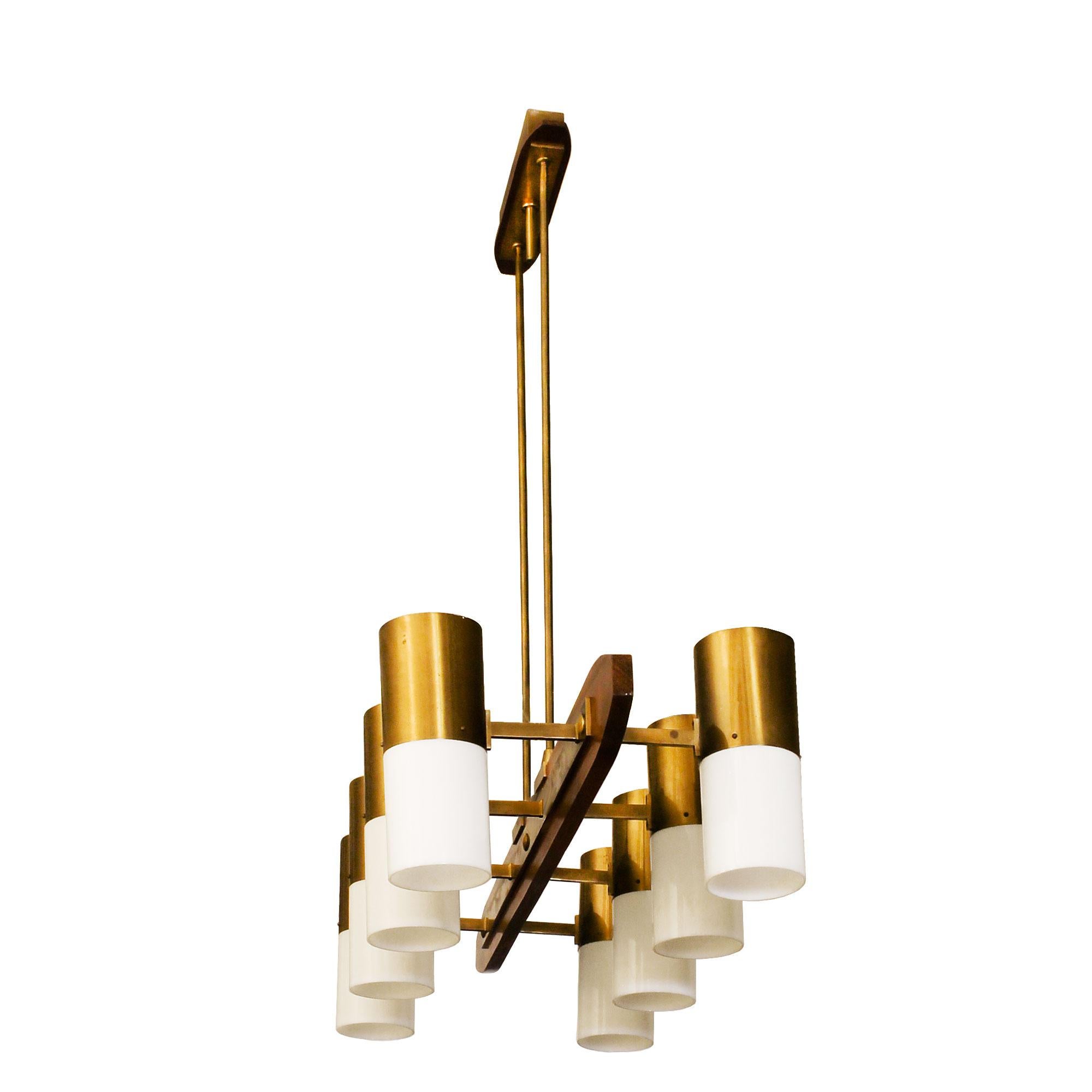 Italian 1960´s Chandelier 8 lights, solid teak, brass and plexiglass - Italy