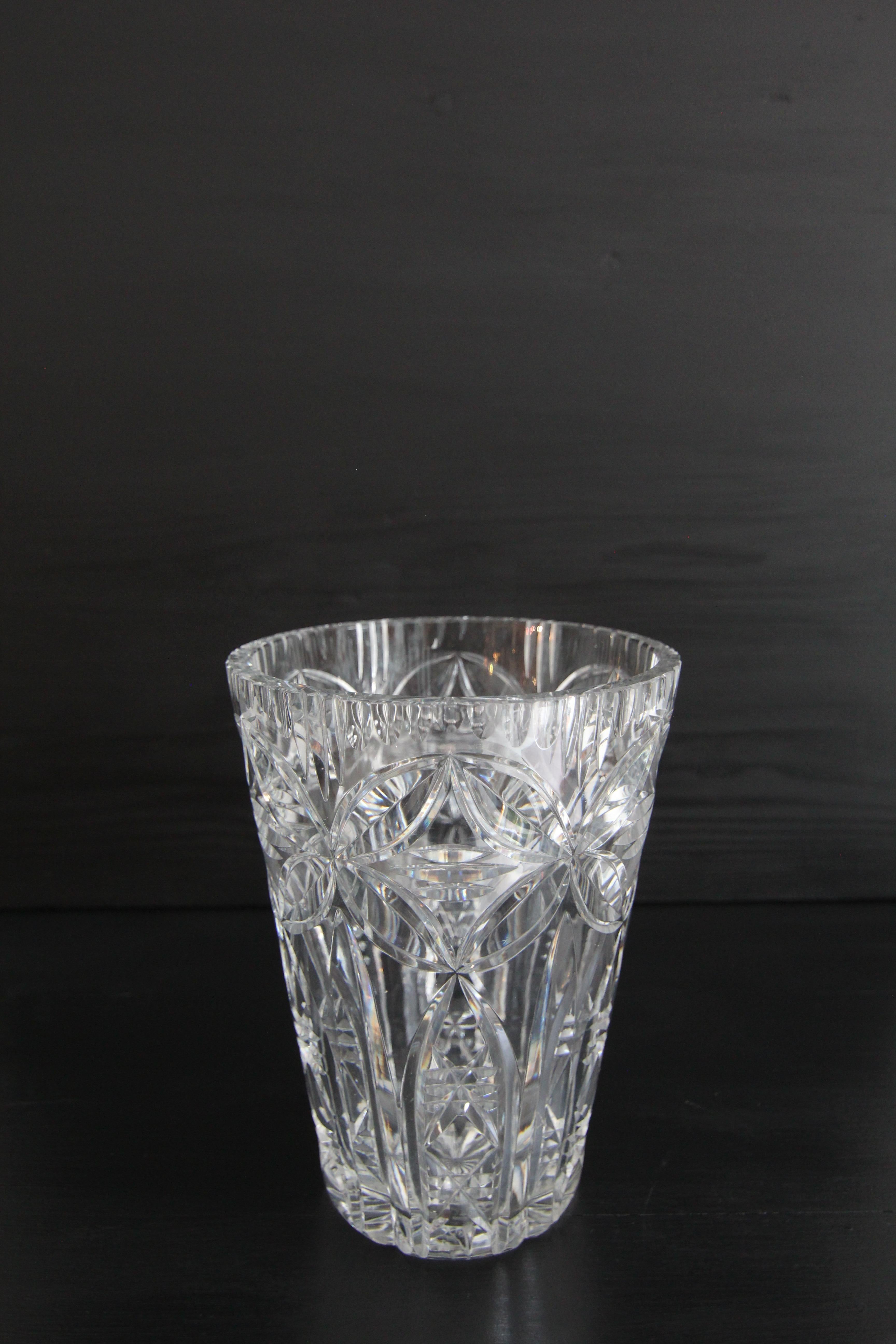 Metà XX secolo Vaso di cristallo del 1960 in vendita
