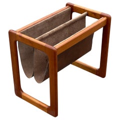 Portariviste danese Mid-Century Modern del 1960 realizzato in teak e pelle