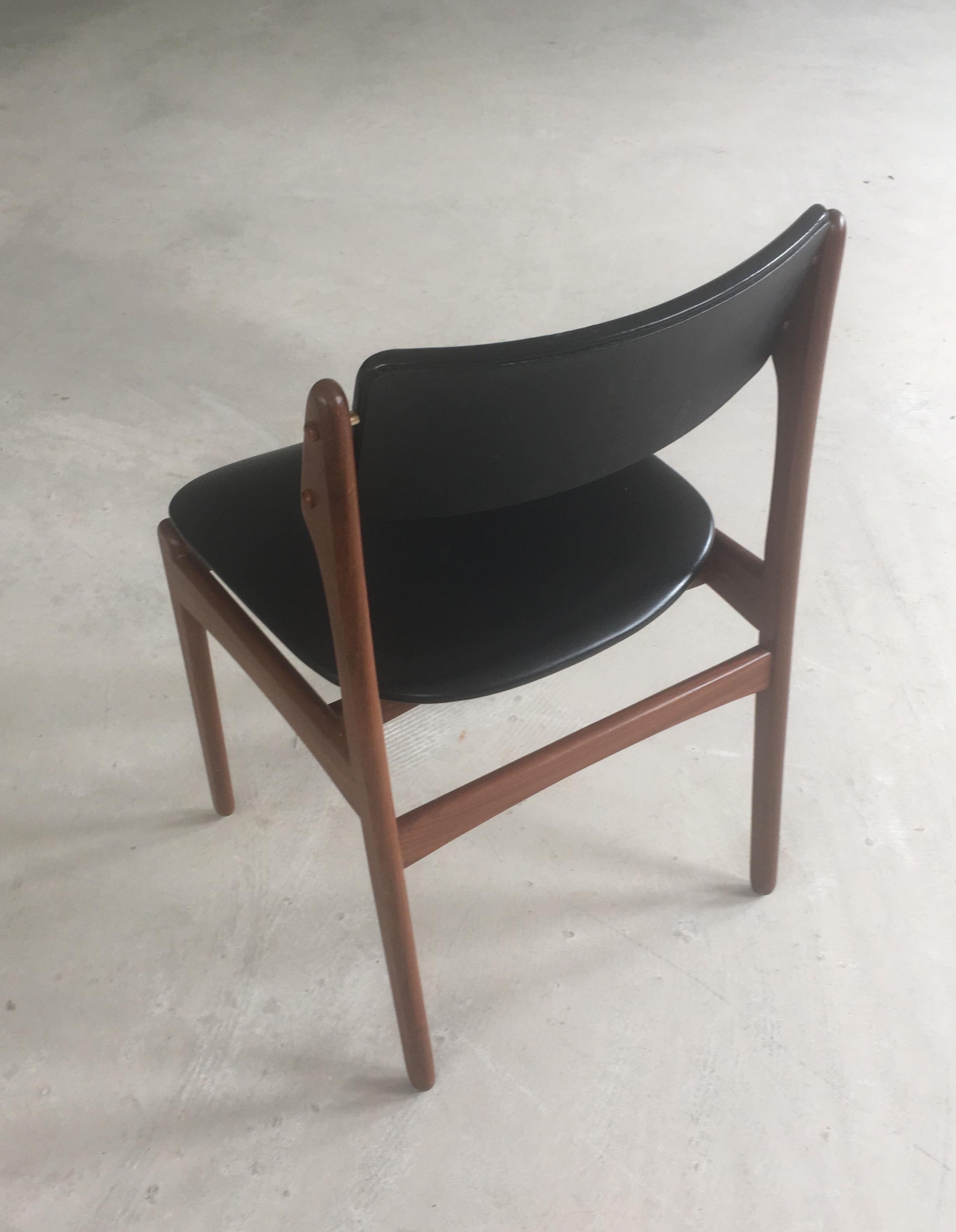 1960s Erik Buch Teak Dining Chairs Inc. Reupholstery In Good Condition For Sale In Knebel, DK