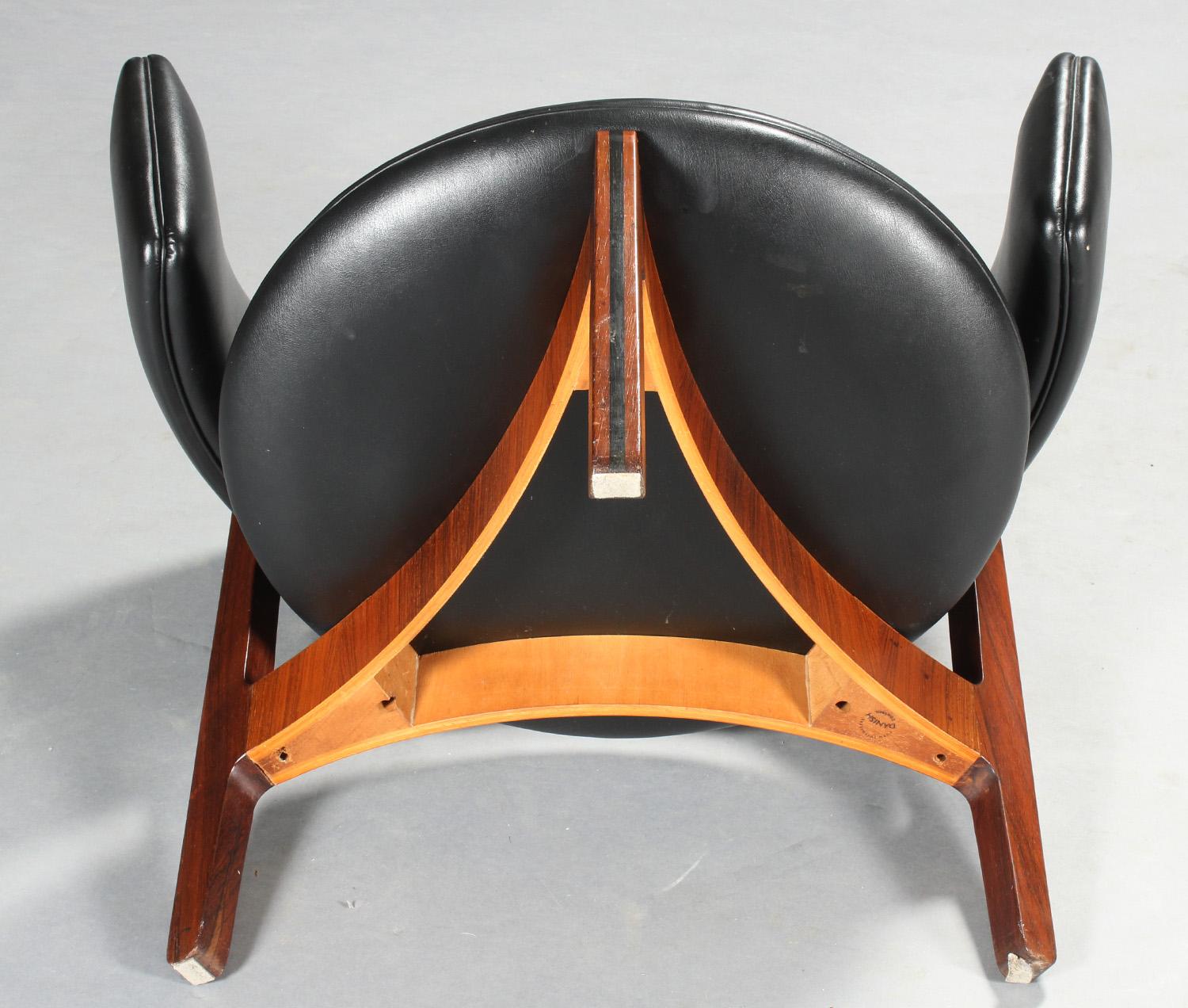 1960s Fully Restored Sven Ellekaer Danish Rosewood Easy Chair by Chr. Linneberg 1