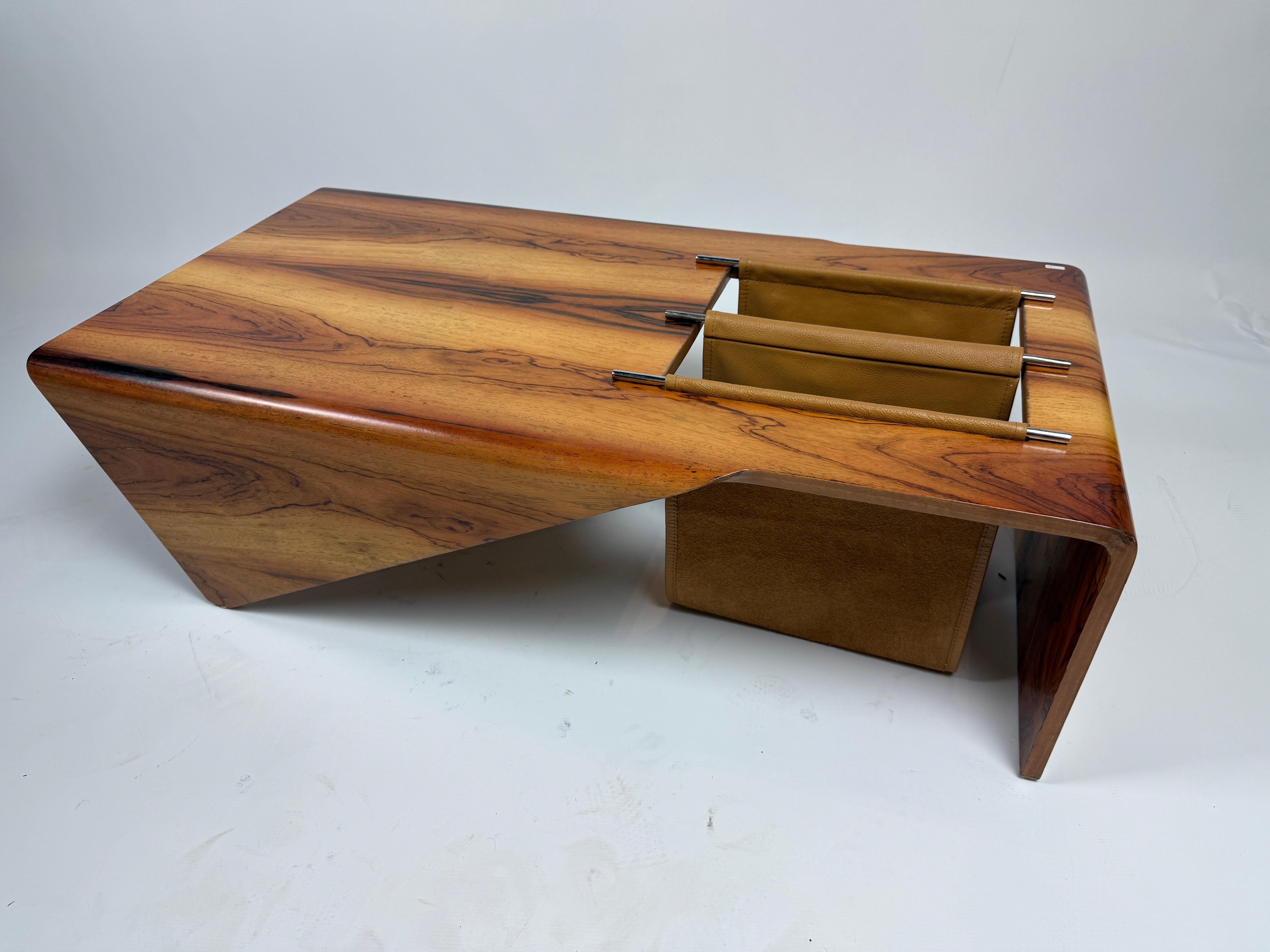 Brésilien 1960' s Jorge Zalszupin Andorinha Wood & Leather Coffee Table Brésil en vente