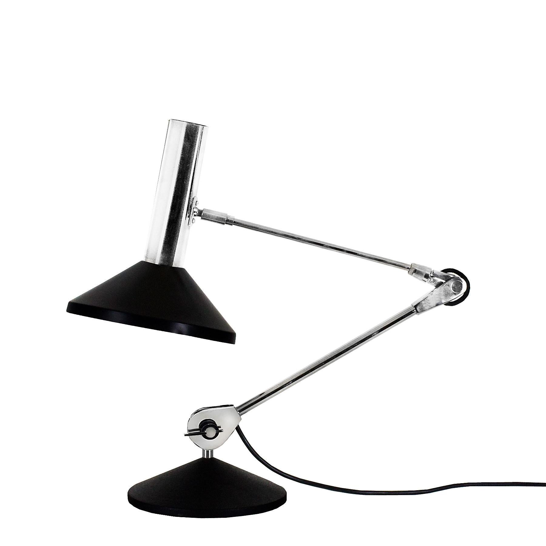 Belgian  Large Articulated  Mid-Century Modern Chrome-Plated Desk Lamp - Belgium, 1960s For Sale