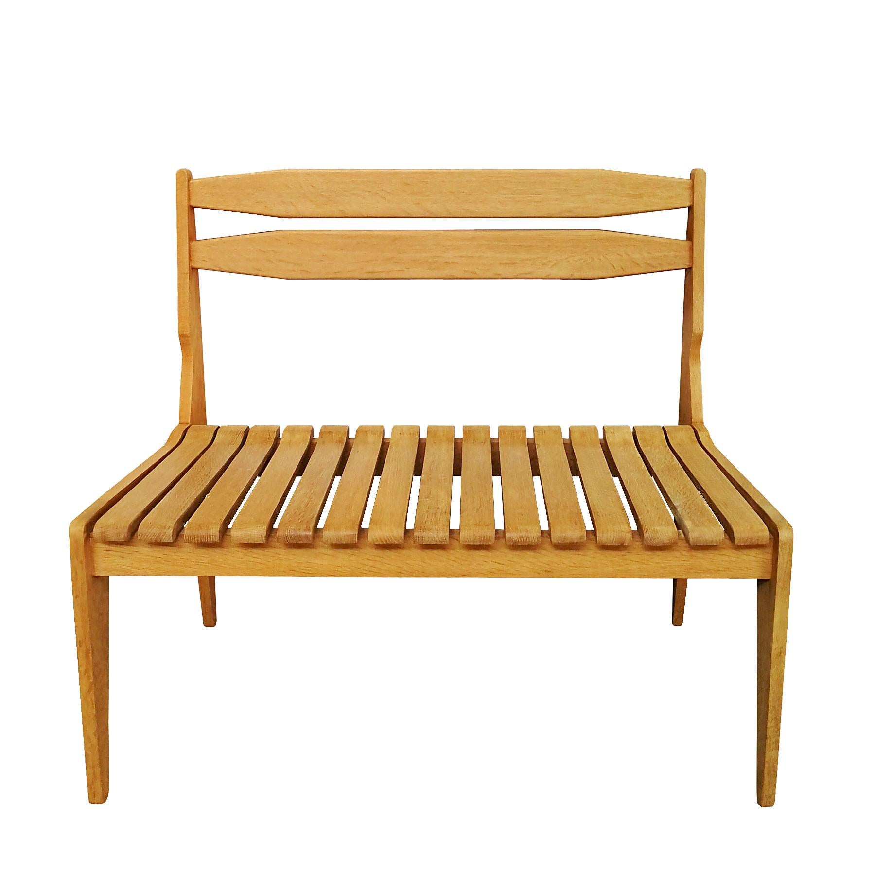 Pair of benches, solid waxed oakwood, perfect condition.
Design: Guillerme et Chambron
Maker: Votre Maison

France, circa 1960.