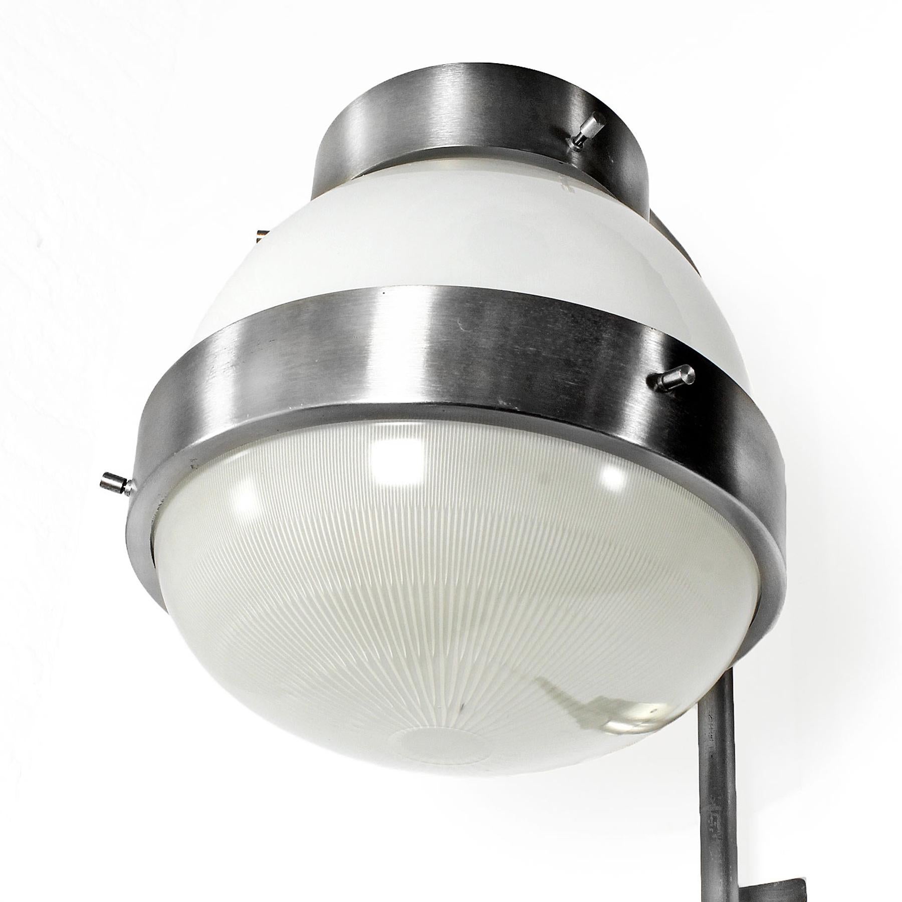 Plated Mid-Century Modern Pair of Delta Wall Lights by Sergio Mazza for Artemide- Italy For Sale